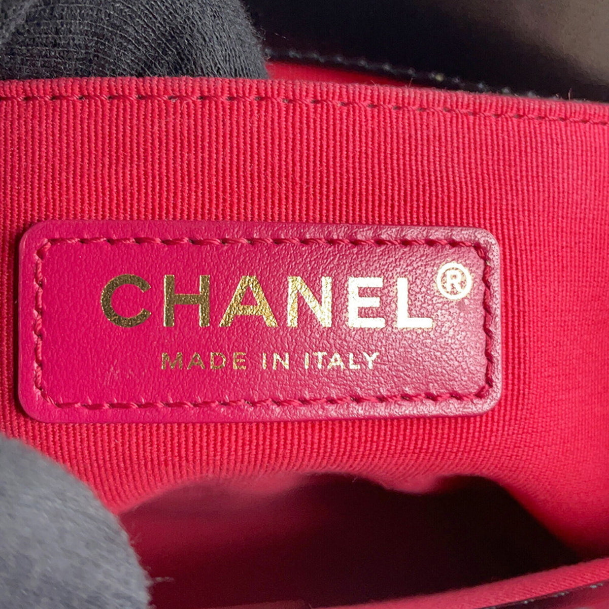 Chanel Black Leather Handbag Shoulder Bag (Pre-Owned)