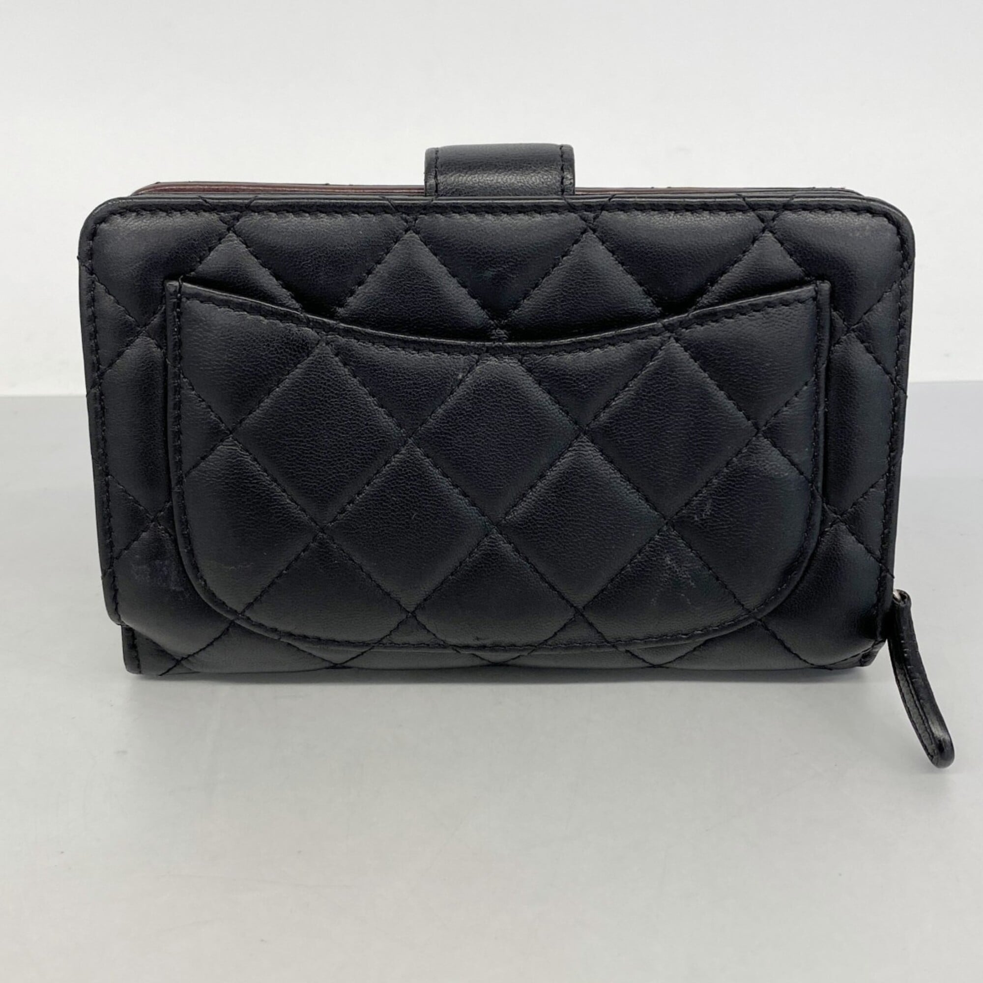 Chanel Black Leather Wallet (Bi-Fold) (Pre-Owned)