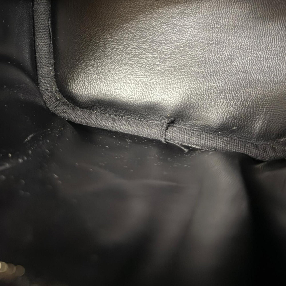 Chanel Black Grained Calfskin Handbag Vanity Bag (Pre-Owned)