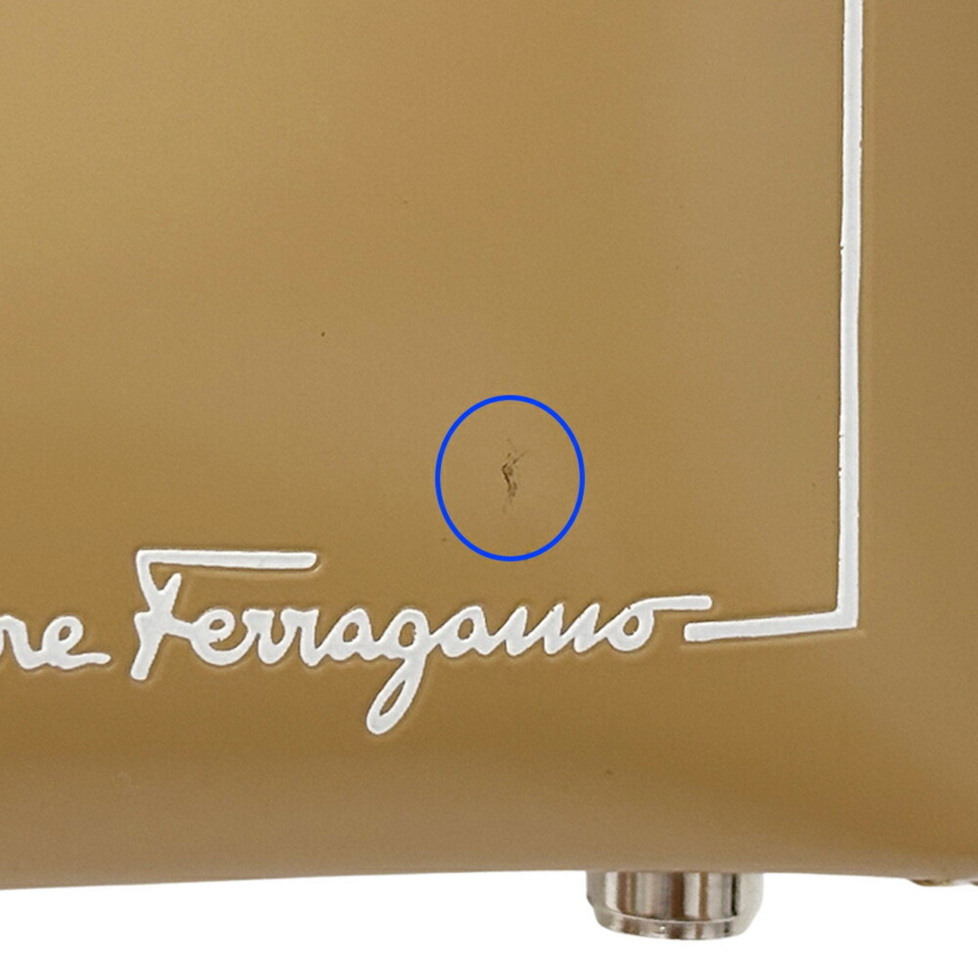 Salvatore Ferragamo Beige Leather Handbag (Pre-Owned)