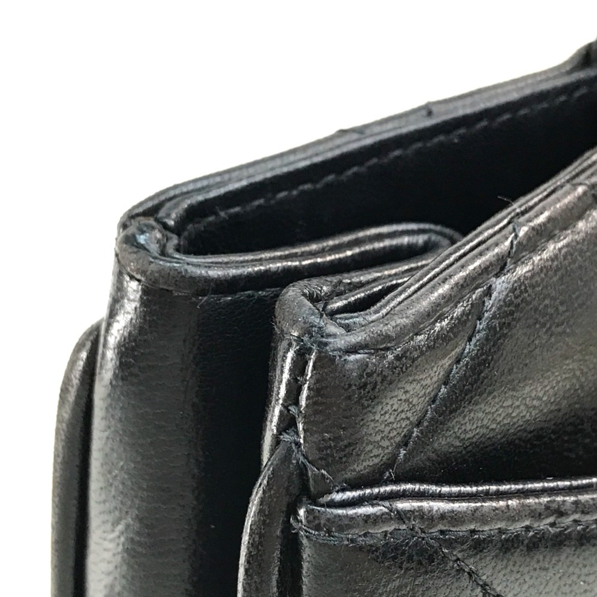 Chanel Black Leather Tote Bag (Pre-Owned)