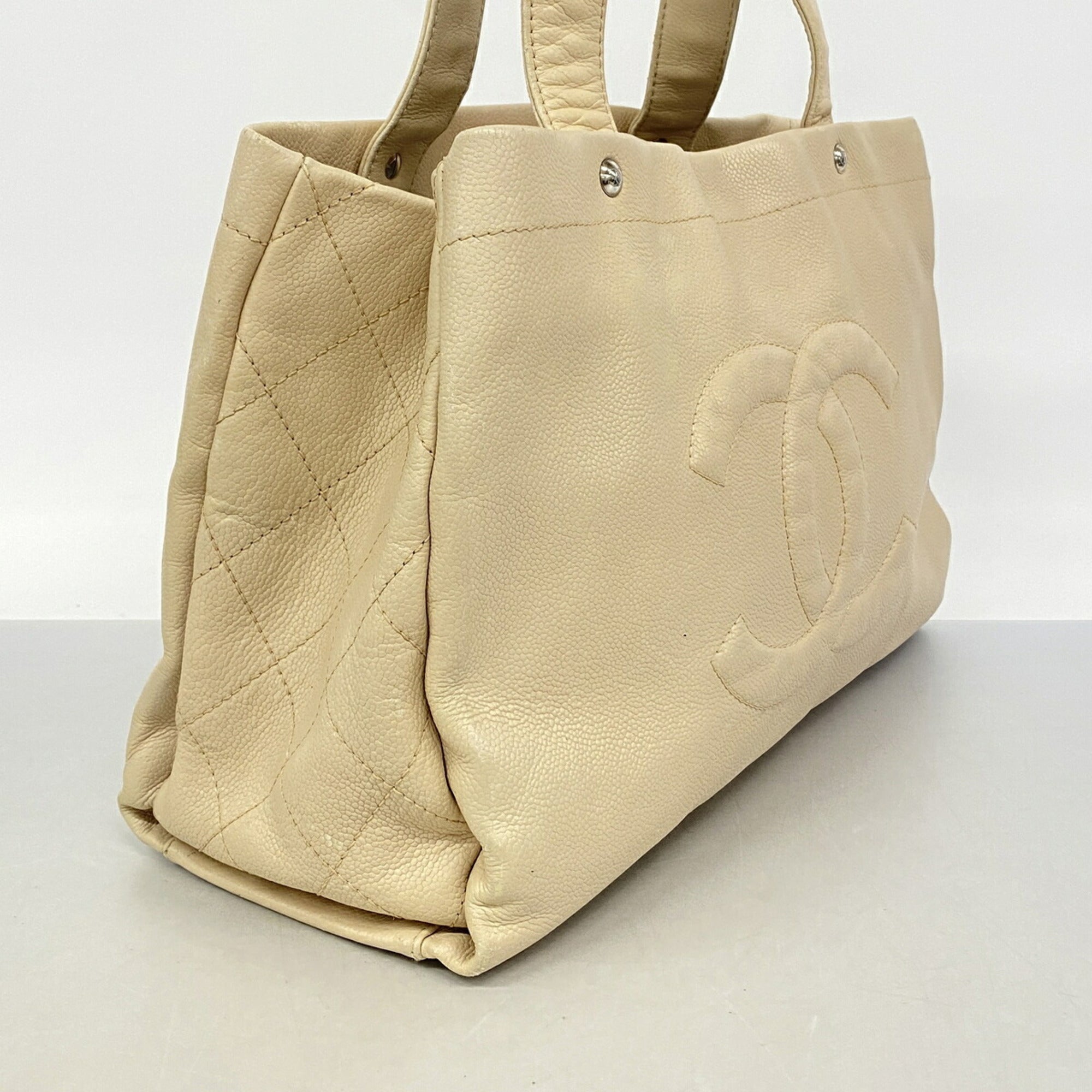 Chanel Beige Grained Calfskin Tote Bag (Pre-Owned)