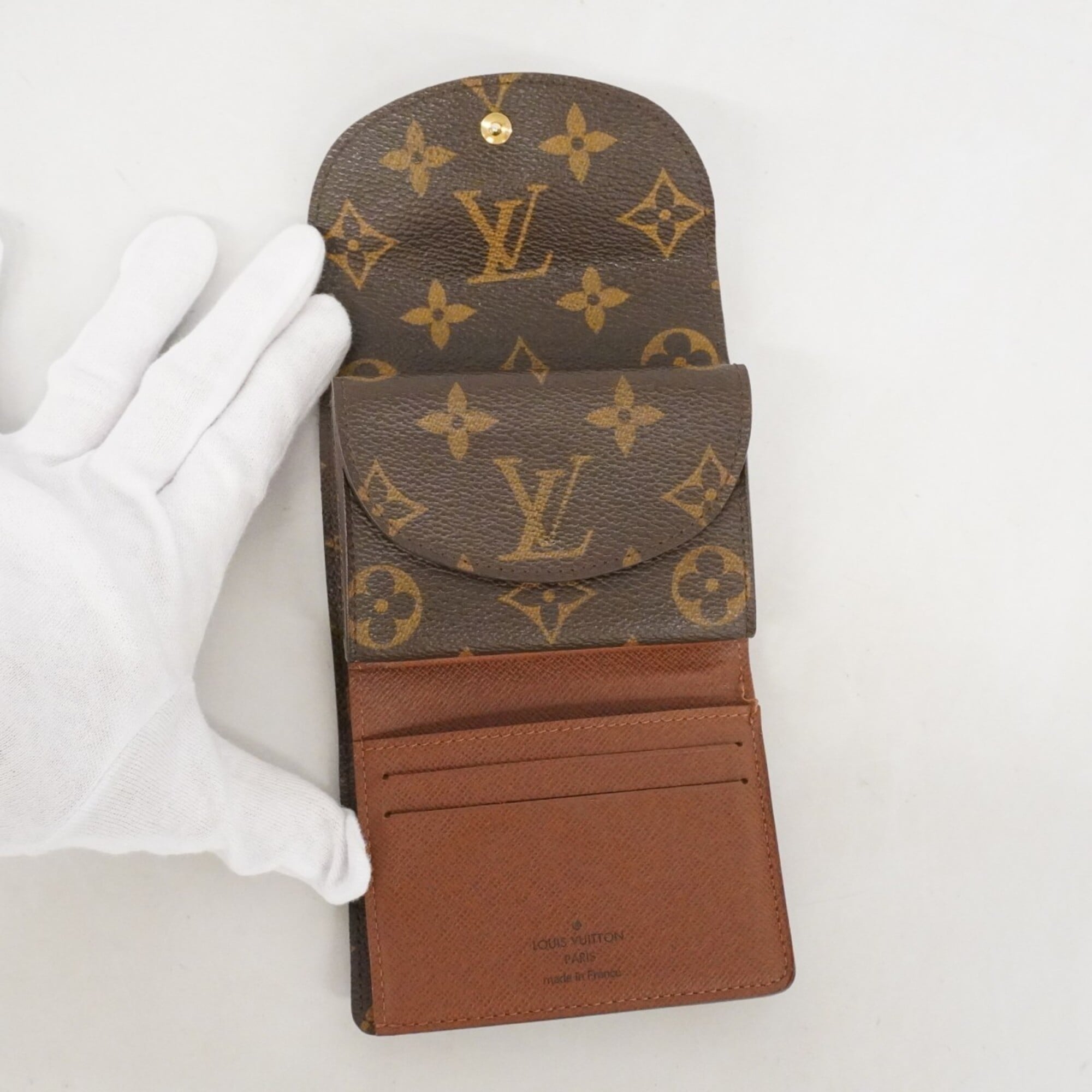 Louis Vuitton Brown Wallet (Tri-Fold) (Pre-Owned)