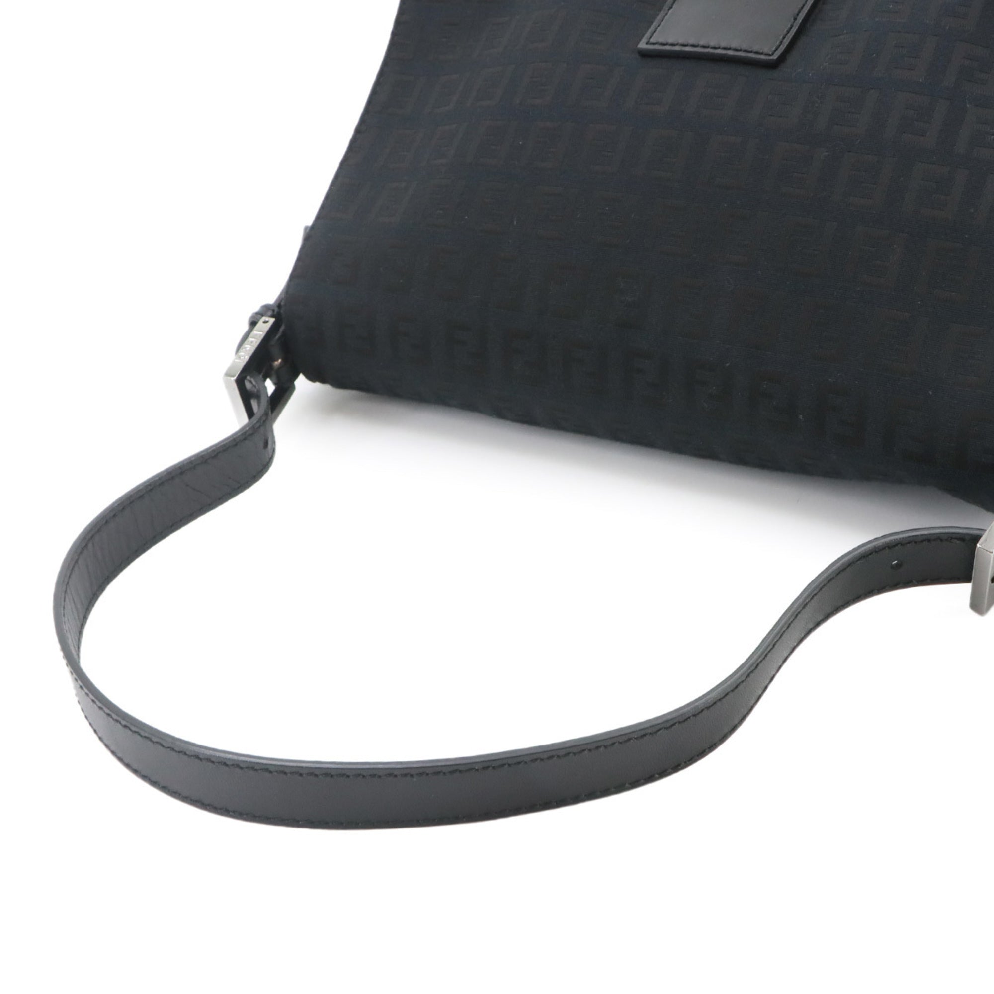 Fendi Black Canvas Leather Shoulder Bag (Pre-Owned)