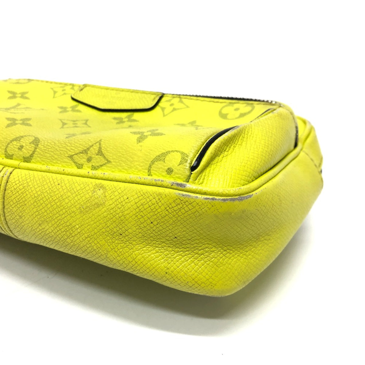 Louis Vuitton Yellow Leather Other (Pre-Owned)
