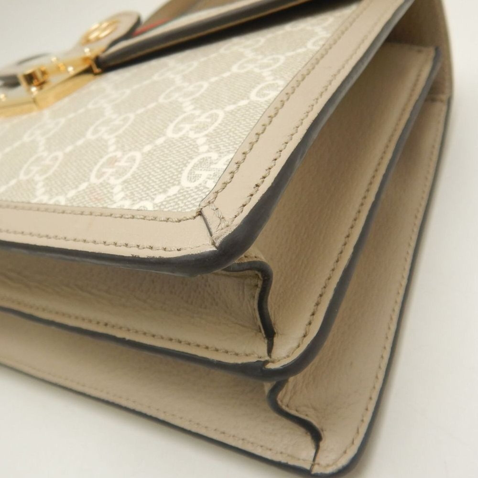 Gucci Beige Gg Supreme Handbag (Pre-Owned)