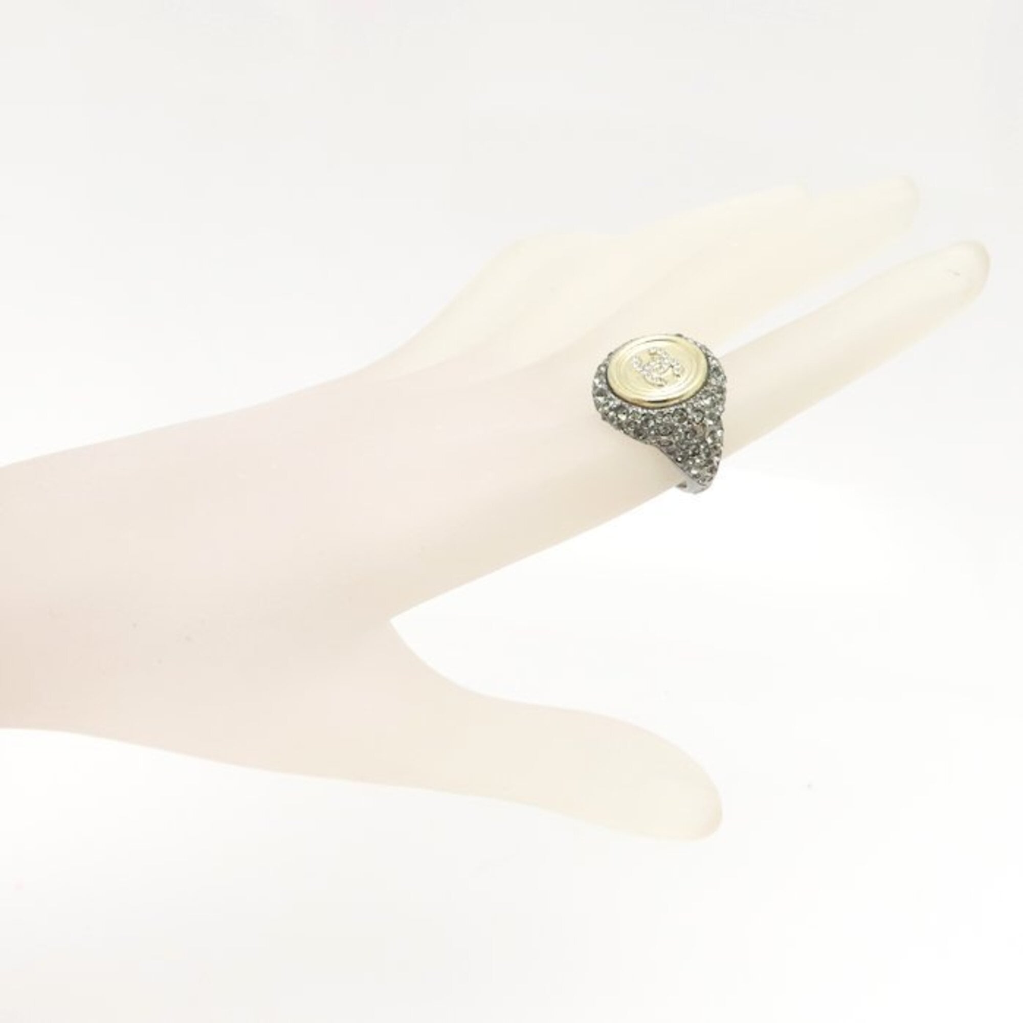 Chanel Band Ring (Pre-Owned)