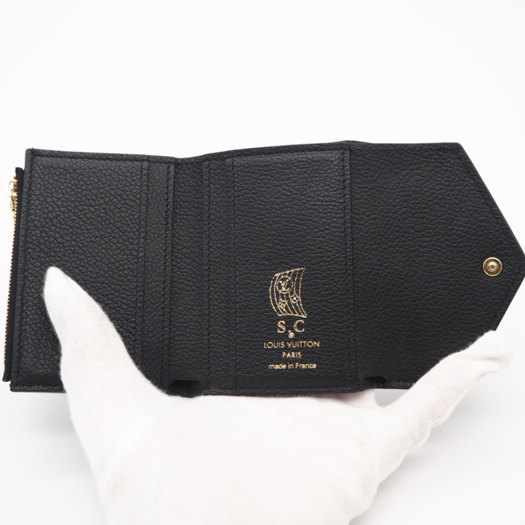 Louis Vuitton Black Noir Leather Wallet (Bi-Fold) (Pre-Owned)