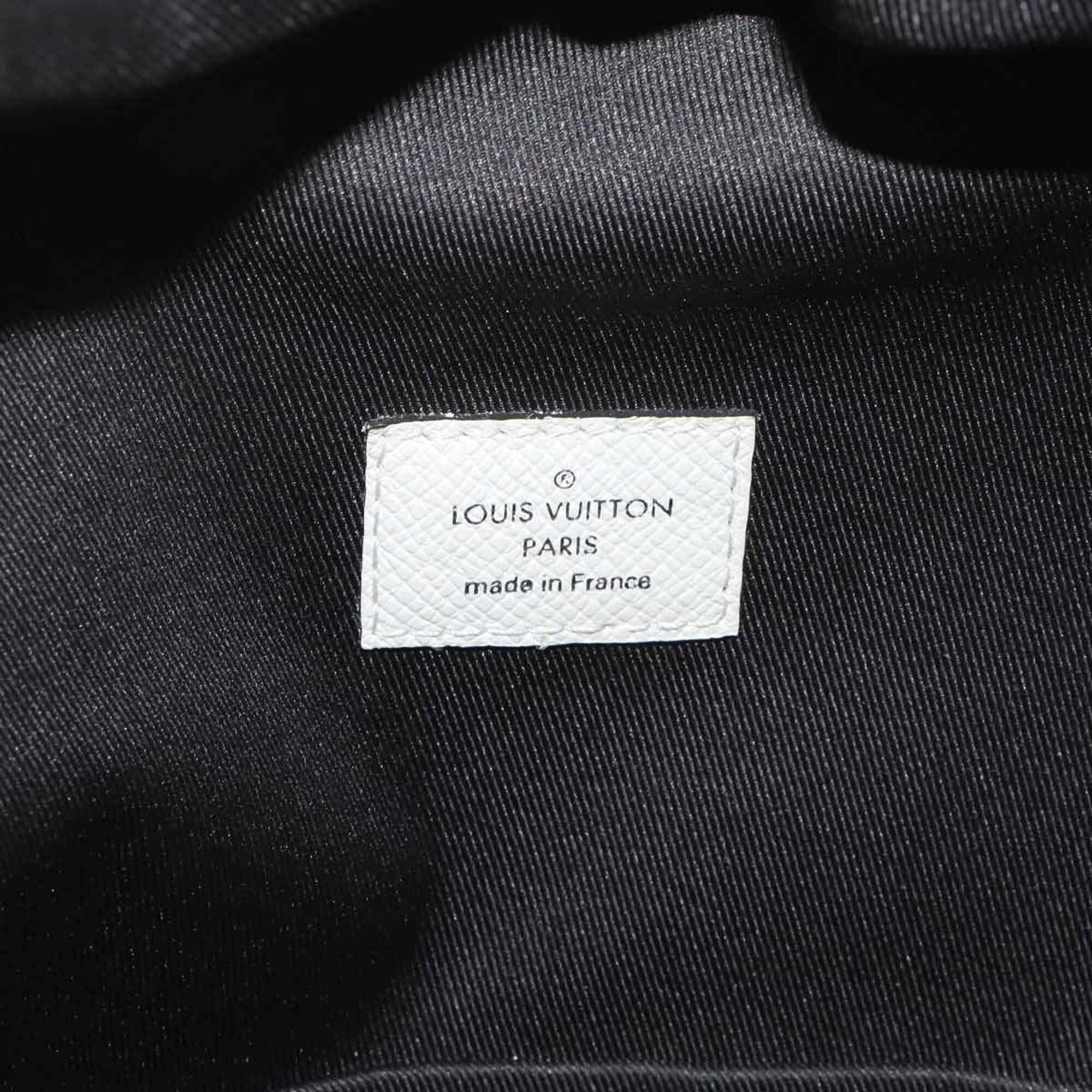 Louis Vuitton Blanc Taiga Leather Monogram Eclipse Backpack (Pre-Owned)