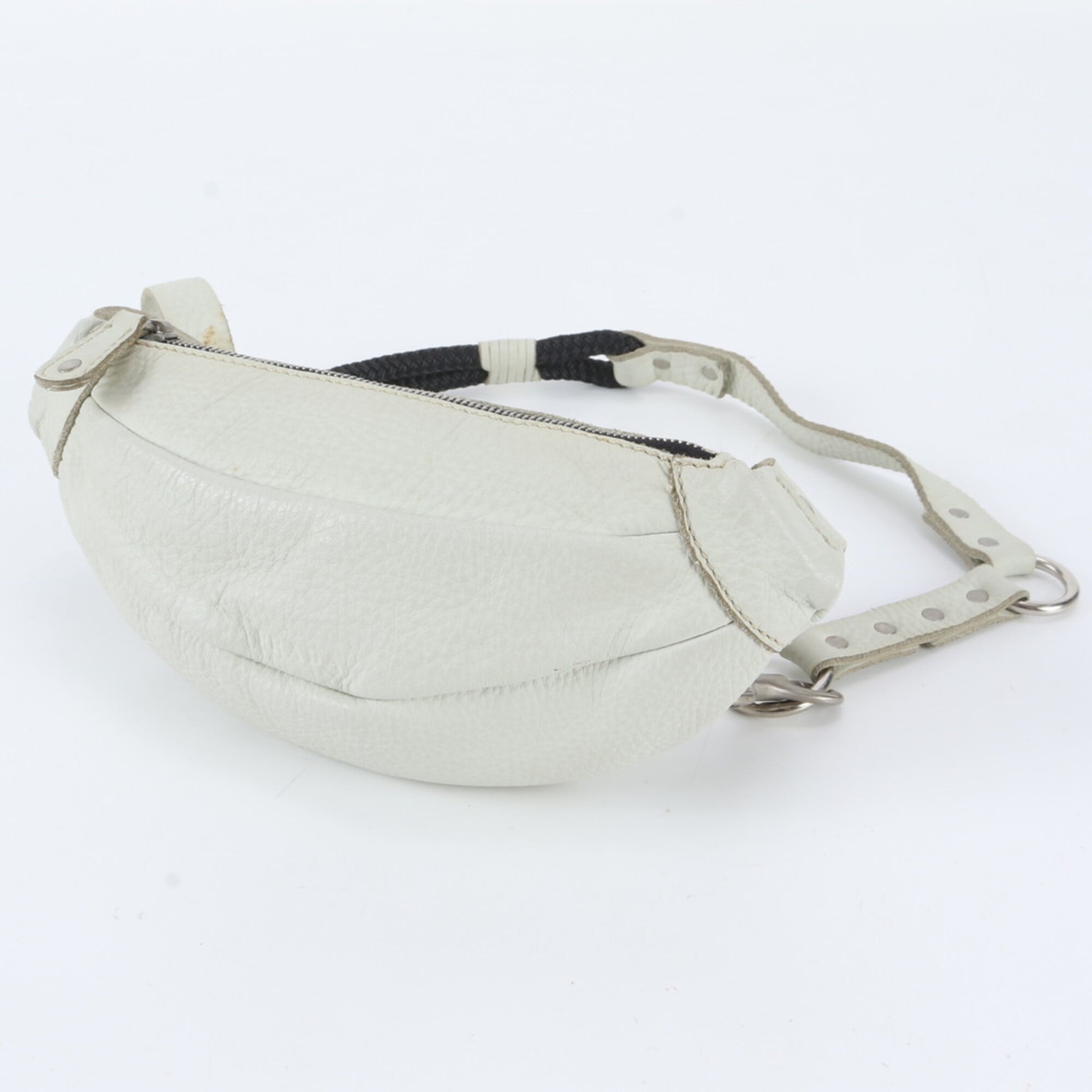 Prada White Leather Fanny Pack Pouch Shoulder Bag Sling Bag (Pre-Owned)