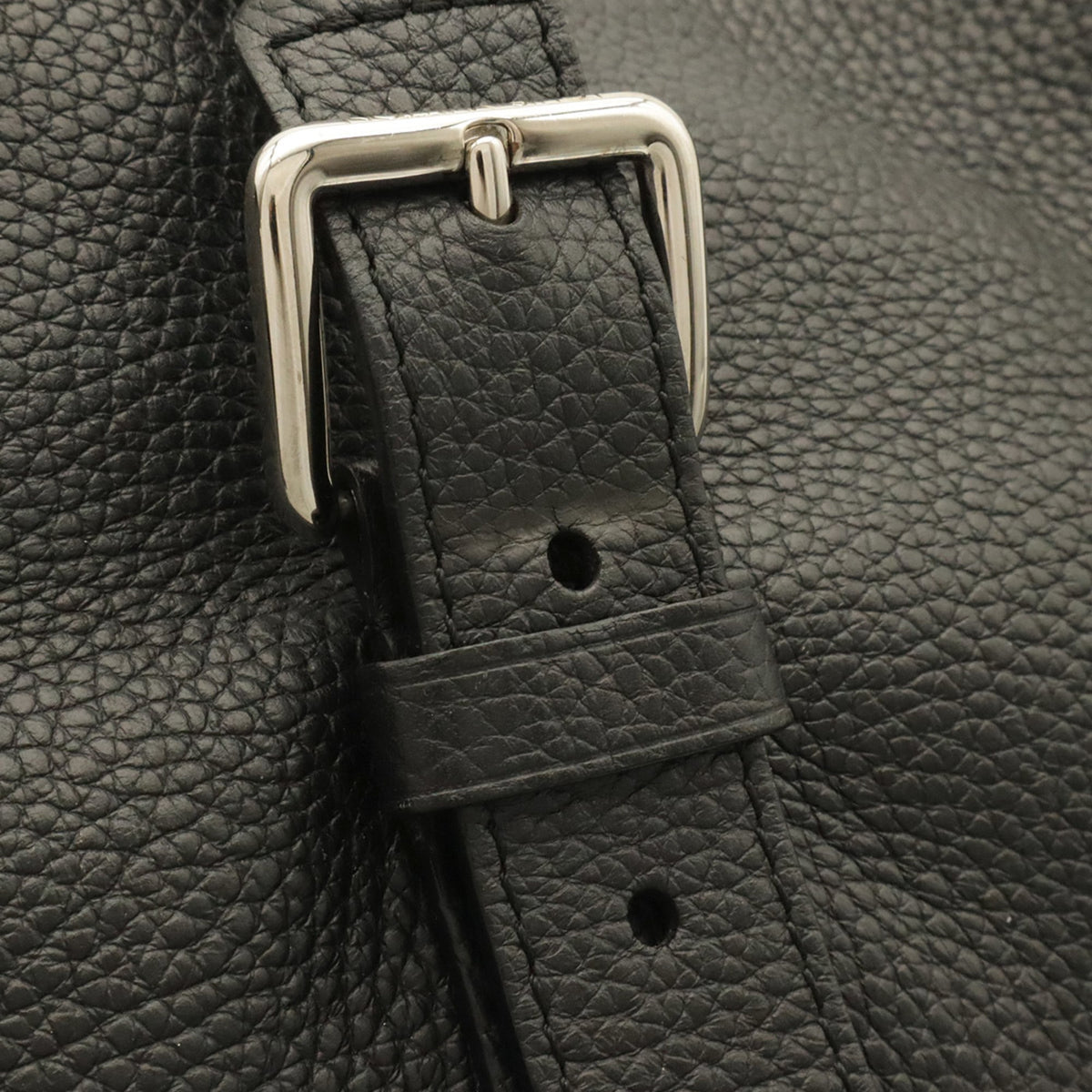 Louis Vuitton Noir Leather Shoulder Bag Tote Bag (Pre-Owned)