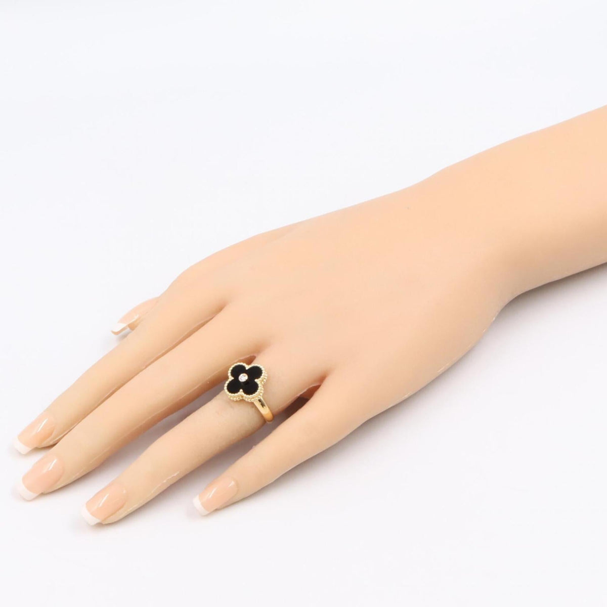 Van Cleef & Arpels Gold Black Clear Yellow Gold (18K) Band Ring (Pre-Owned)