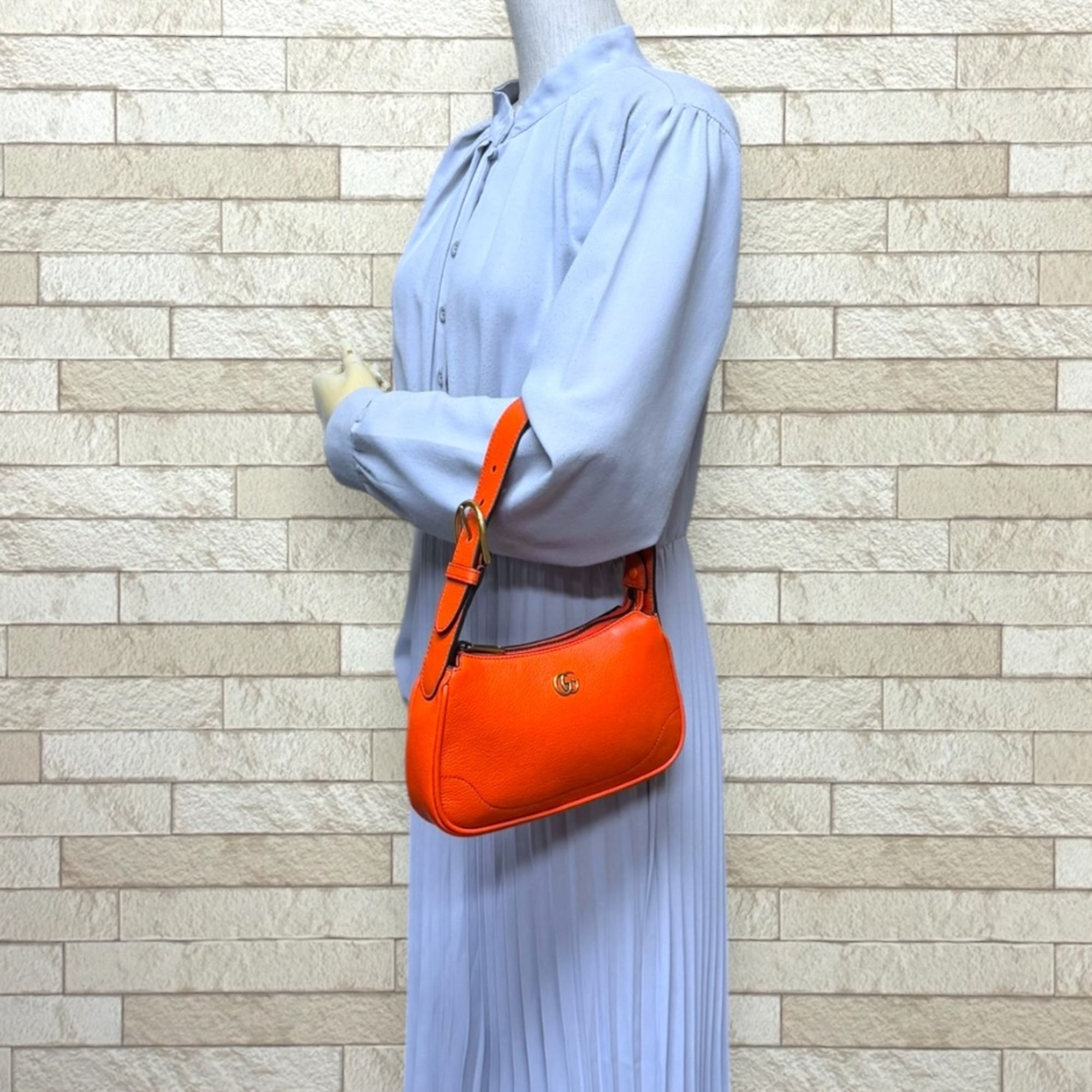 Gucci Gg Marmont Orange Leather Handbag (Pre-Owned)
