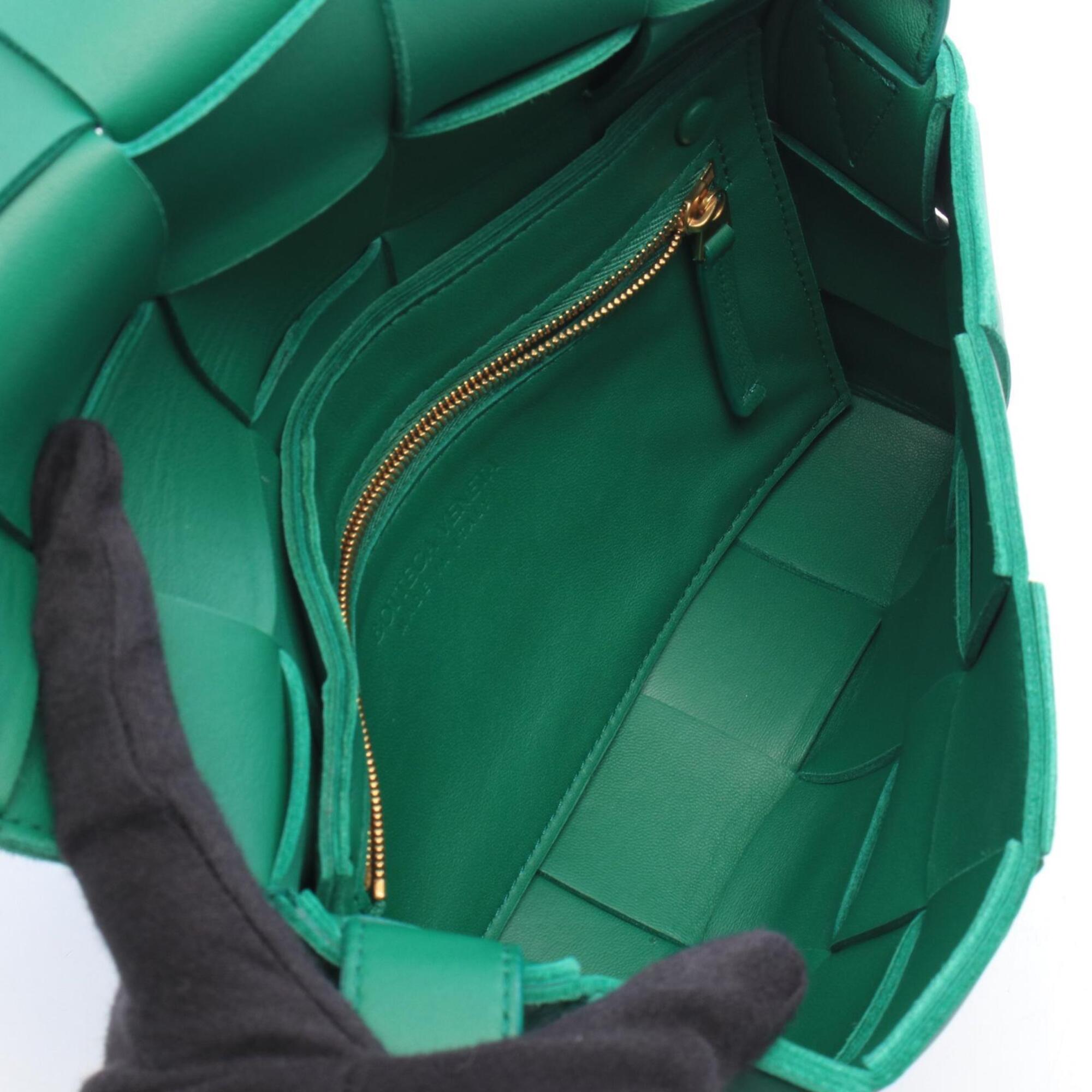 Bottega Veneta Green Leather Handbag Shoulder Bag (Pre-Owned)