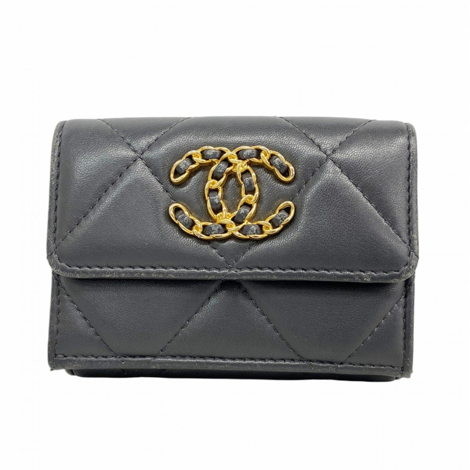 Chanel Gray Leather Wallet (Tri-Fold) (Pre-Owned)