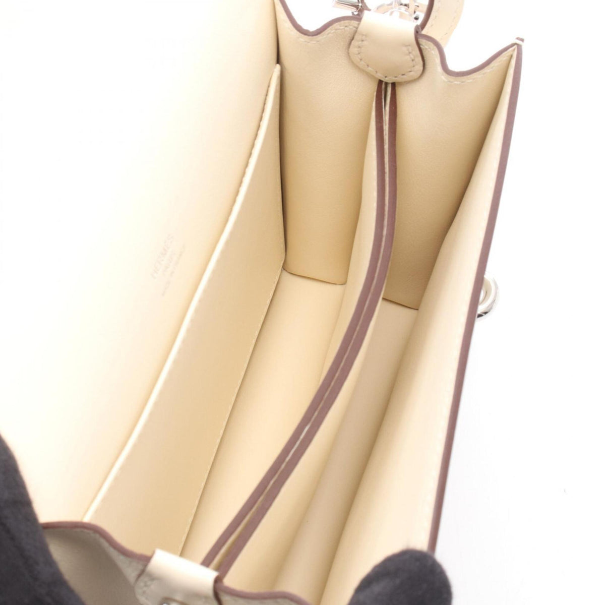 Hermes Ivory Swift Leather Leather Handbag Shoulder Bag (Pre-Owned)