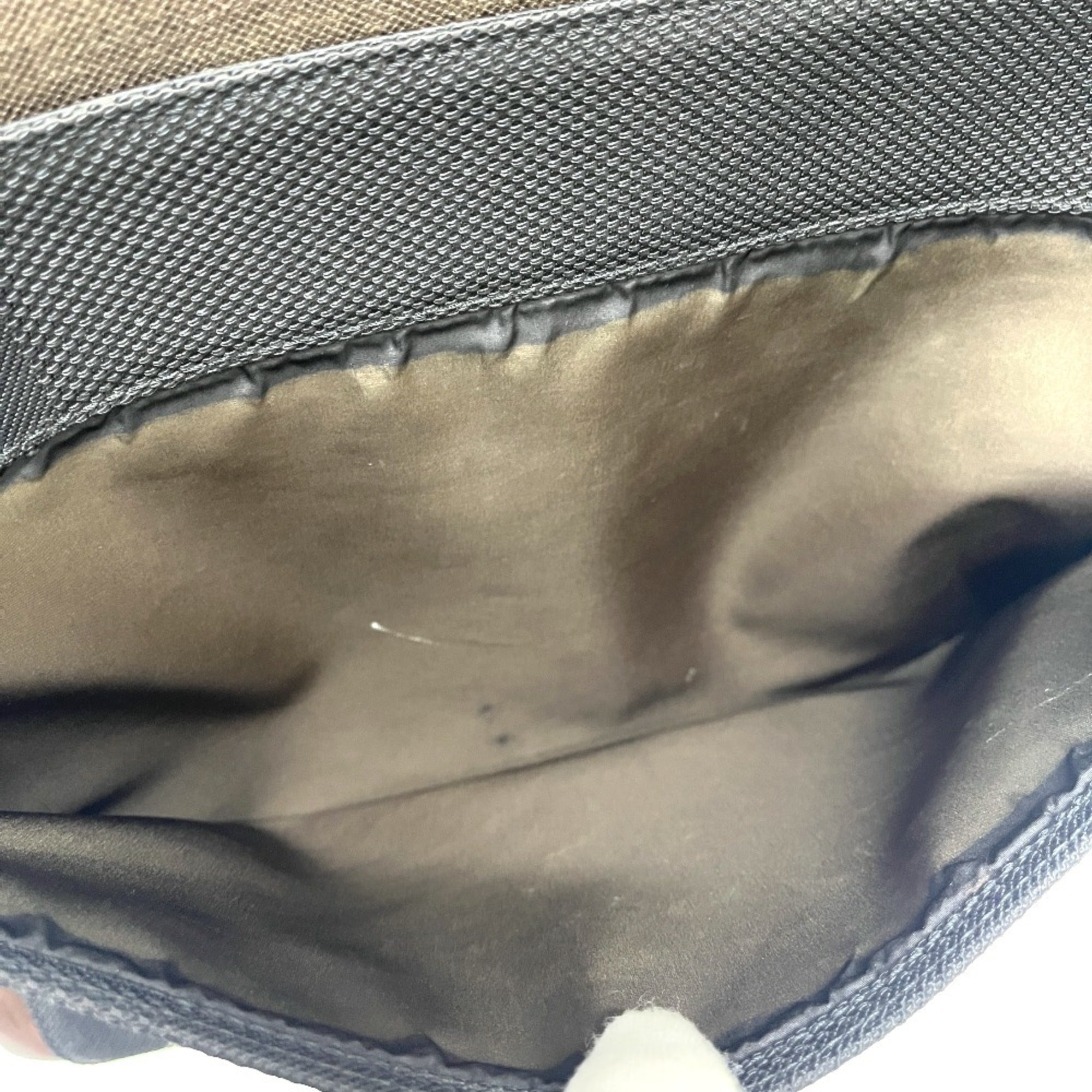 Louis Vuitton Black Damier Geant Canvas Messenger Bag Shoulder Bag (Pre-Owned)