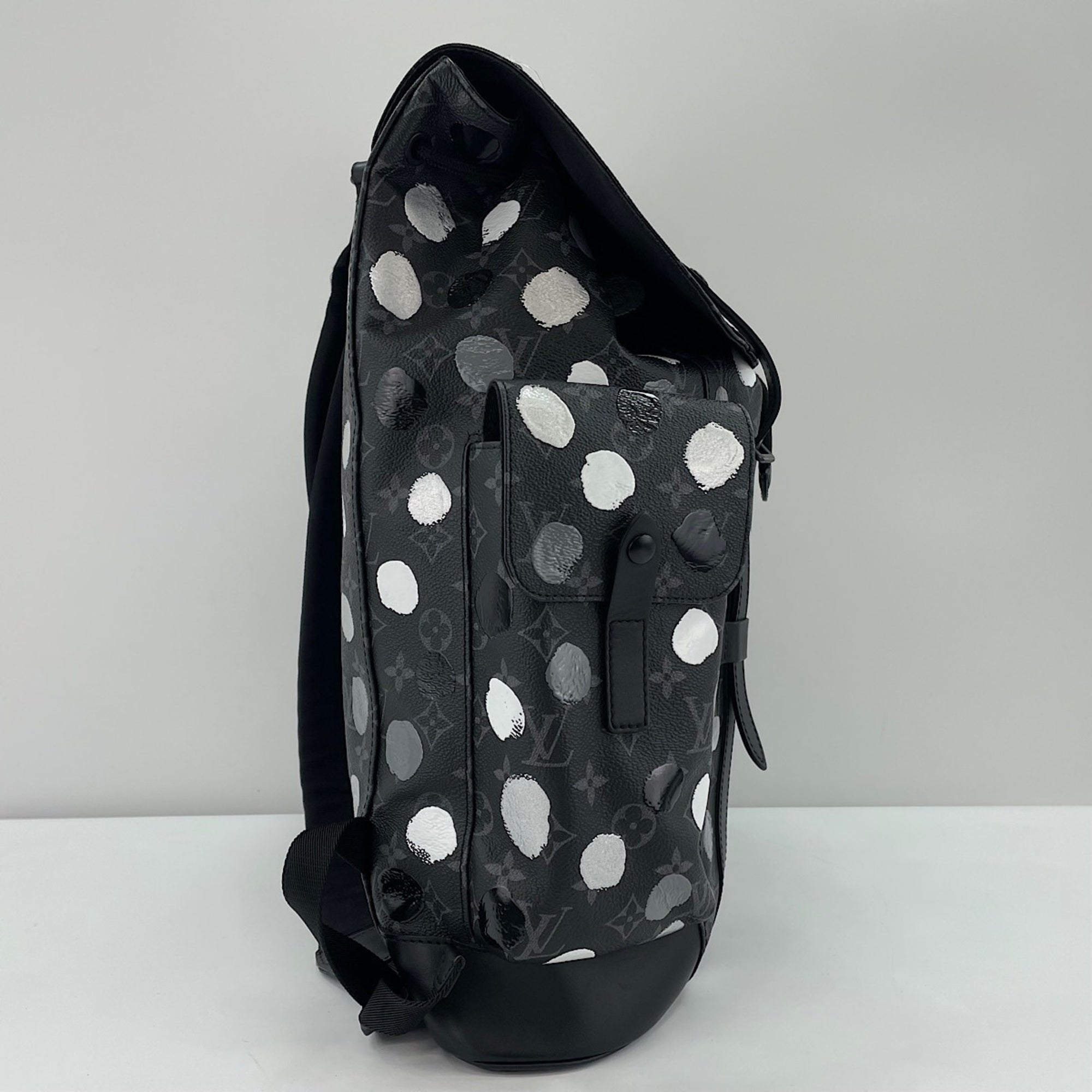 Louis Vuitton Black Backpack (Pre-Owned)