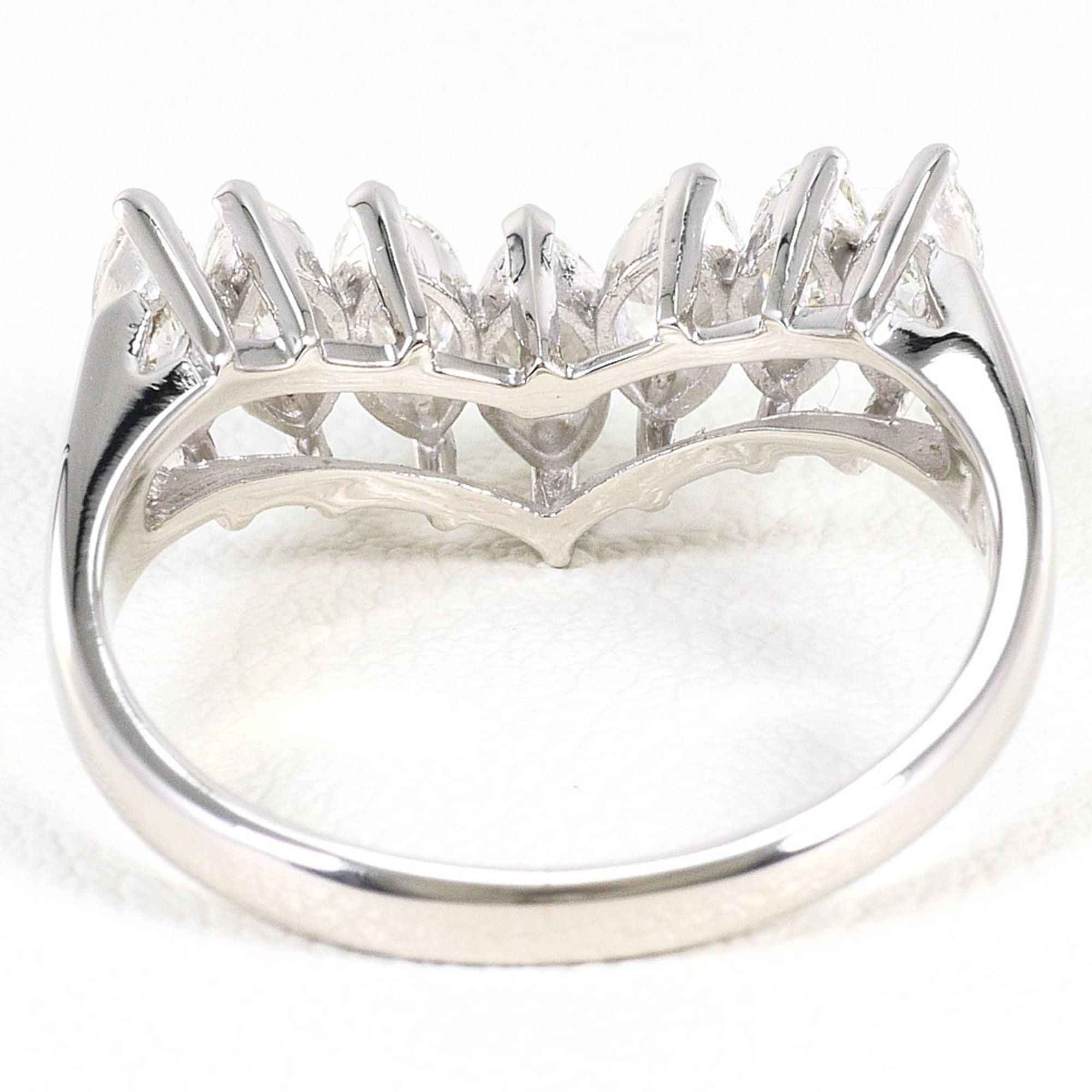 Unbranded Platinum Platinum 900 Band Ring (Pre-Owned)