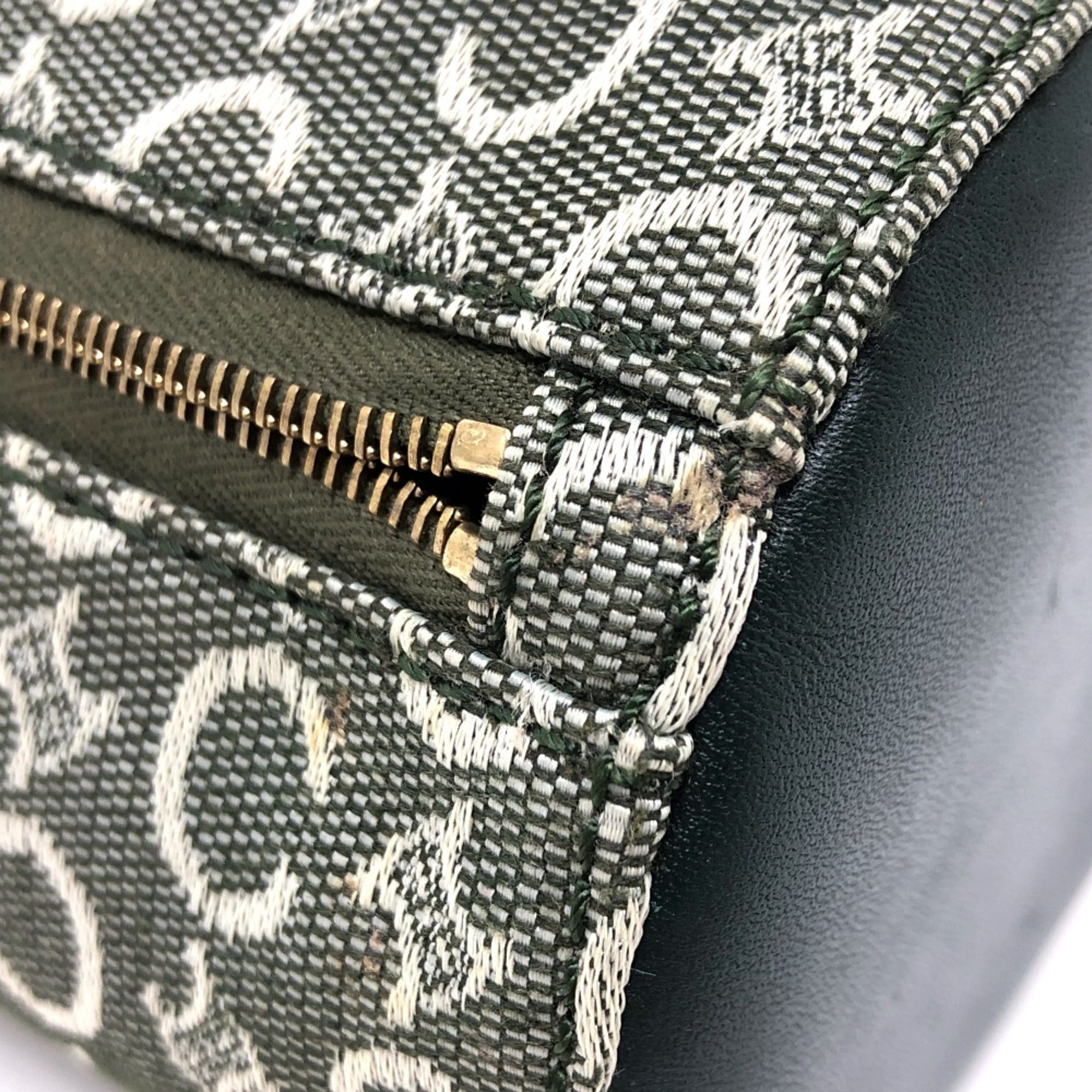 Celine Other Cloth Pouch (Pre-Owned)