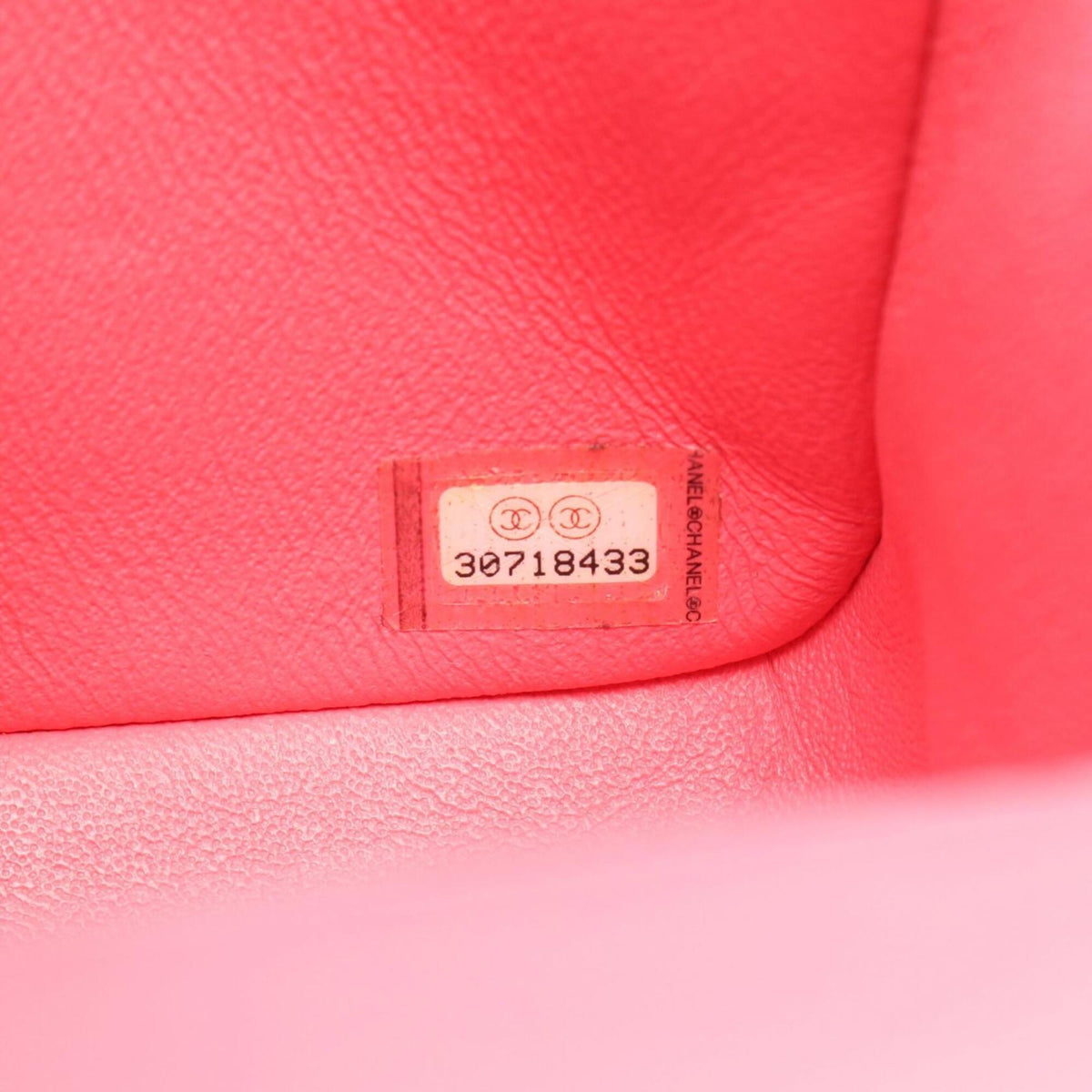 Chanel Pink Leather Handbag Shoulder Bag (Pre-Owned)