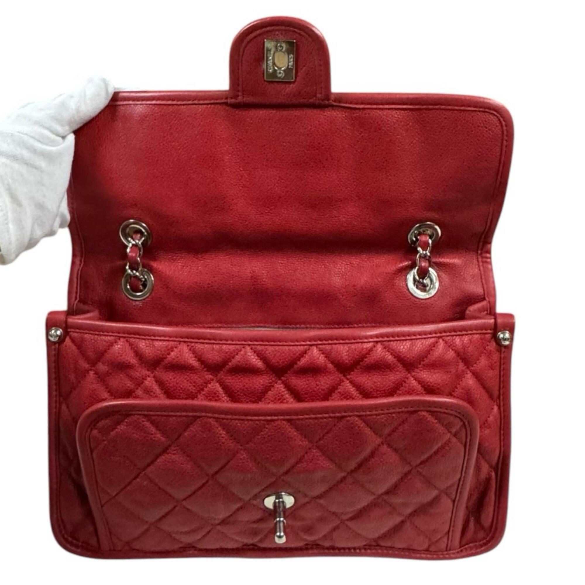 Chanel Matelasse Red Color Leather Grained Calfskin Shoulder Bag (Pre-Owned)