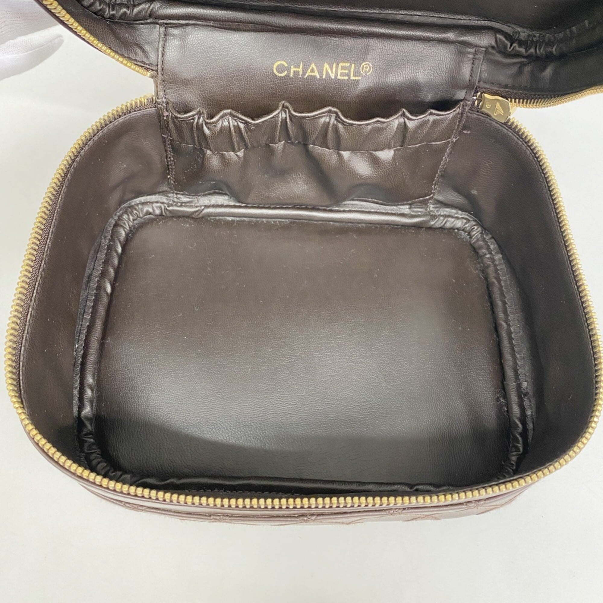 Chanel Brown Leather Pouch (Pre-Owned)