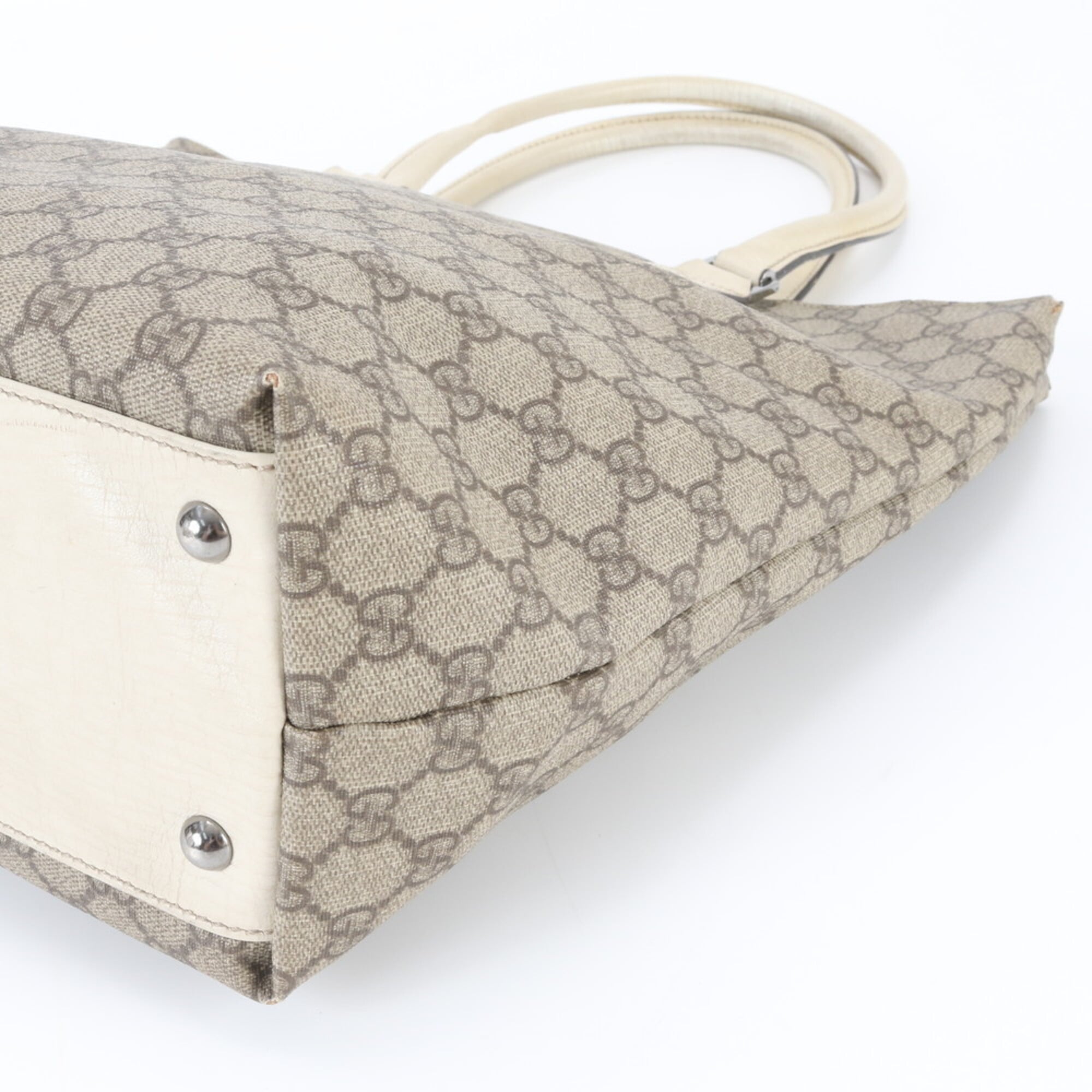 Gucci Beige Gg Supreme Handbag Tote Bag (Pre-Owned)