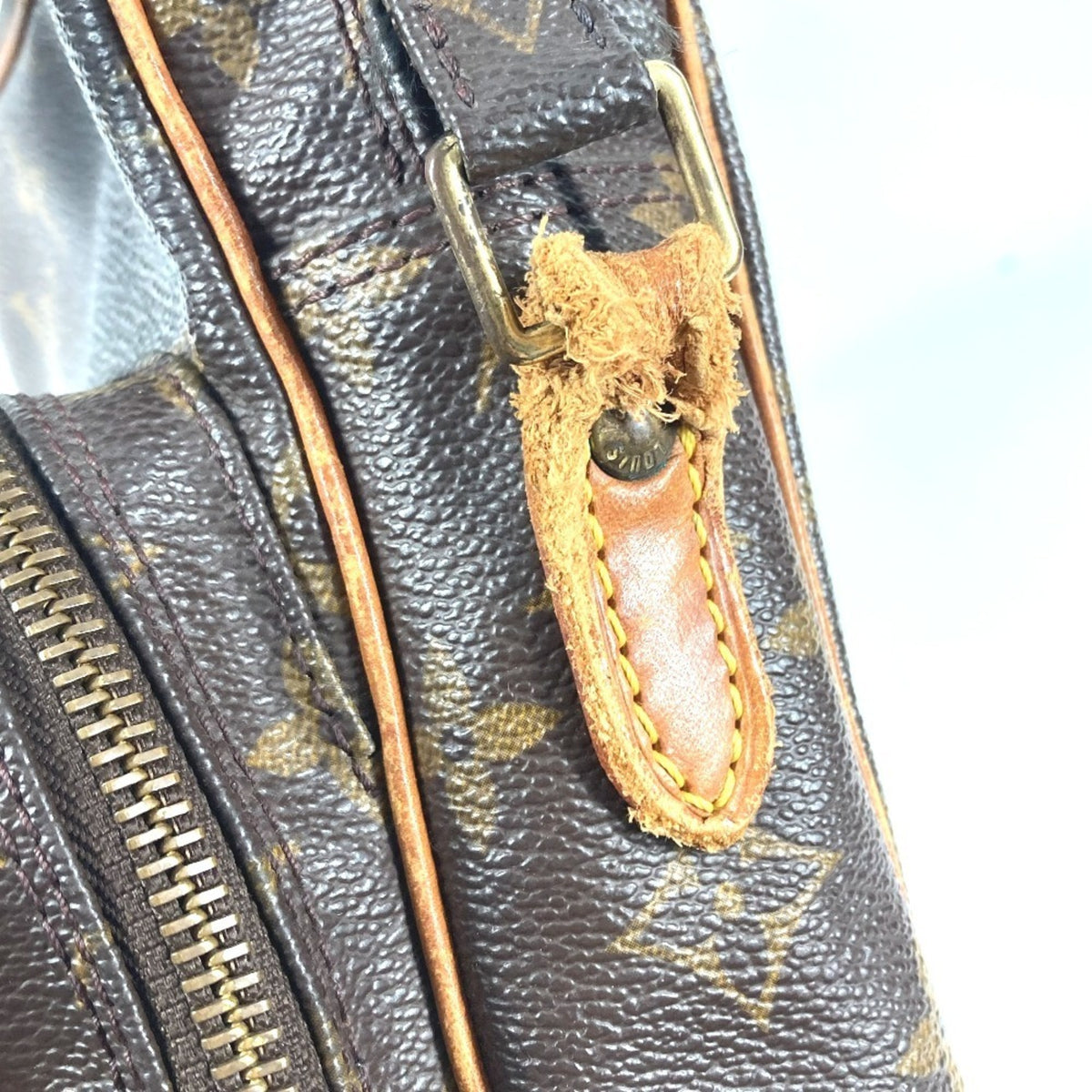 Louis Vuitton Monogram Brown Monogram Pochette Shoulder Bag (Pre-Owned)