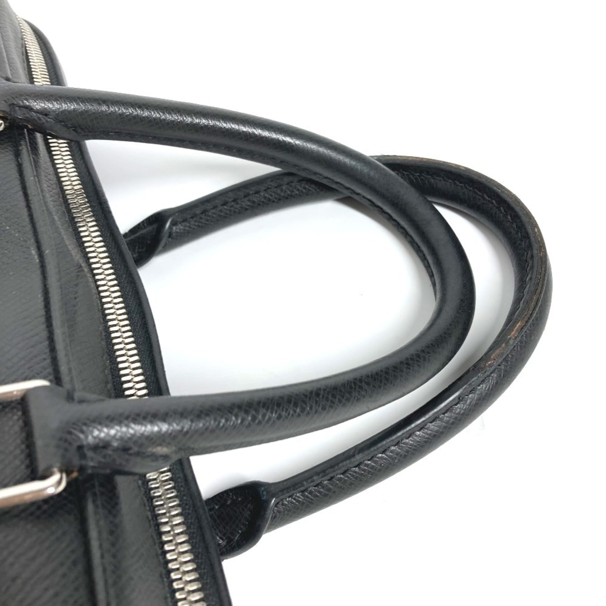 Louis Vuitton Ardoise Black Taiga Leather Briefcase (Pre-Owned)