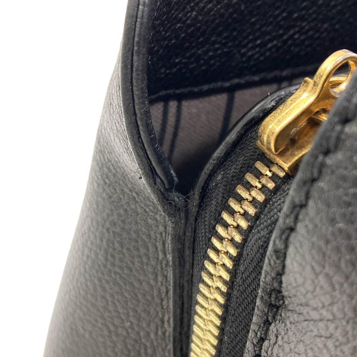 Louis Vuitton Empreinte Black Monogram Empreinte Handbag (Pre-Owned)