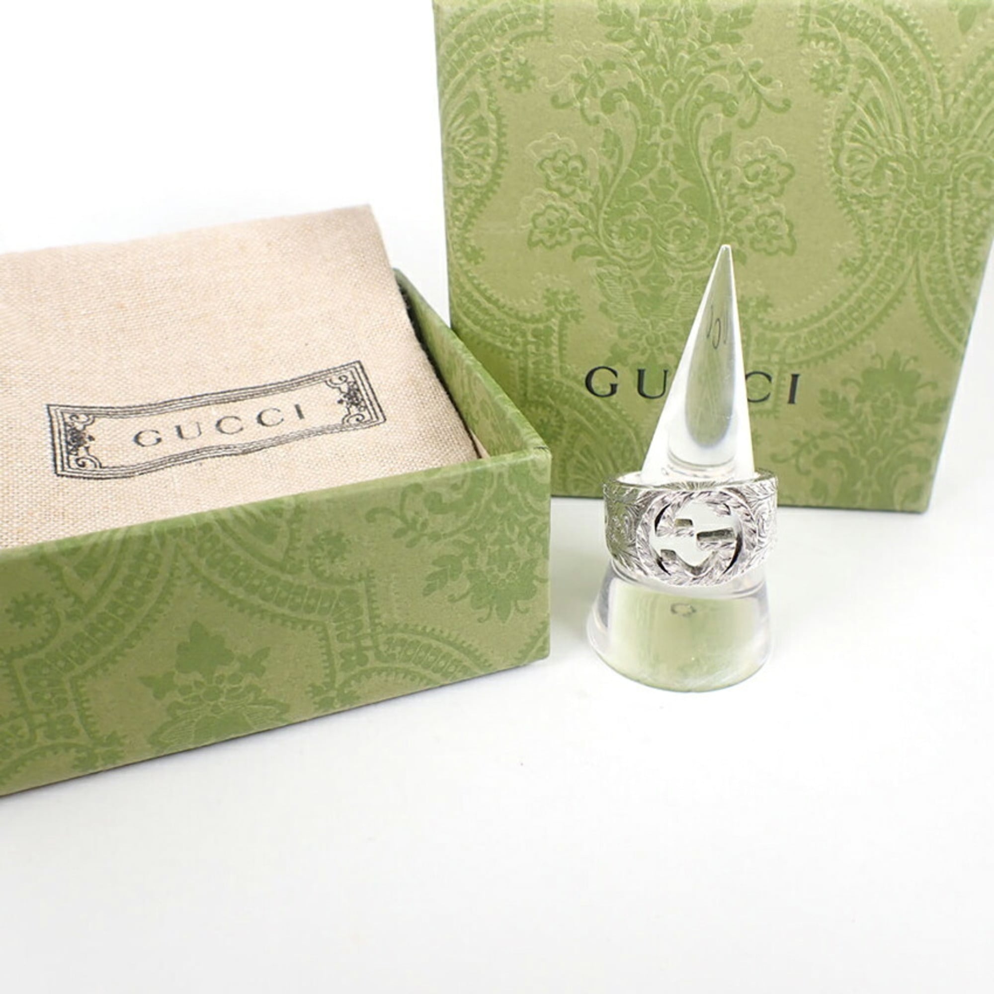 Gucci Sterling Silver 925 Band Ring (Pre-Owned)