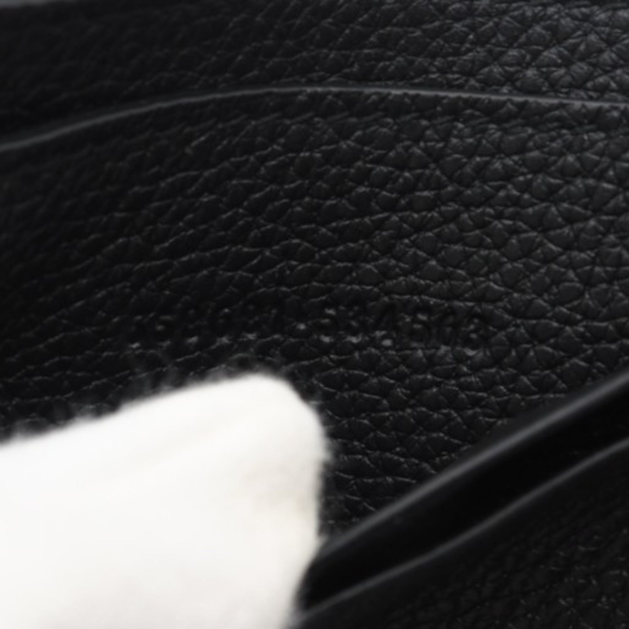 Gucci Black Leather Wallet (Bi-Fold) (Pre-Owned)