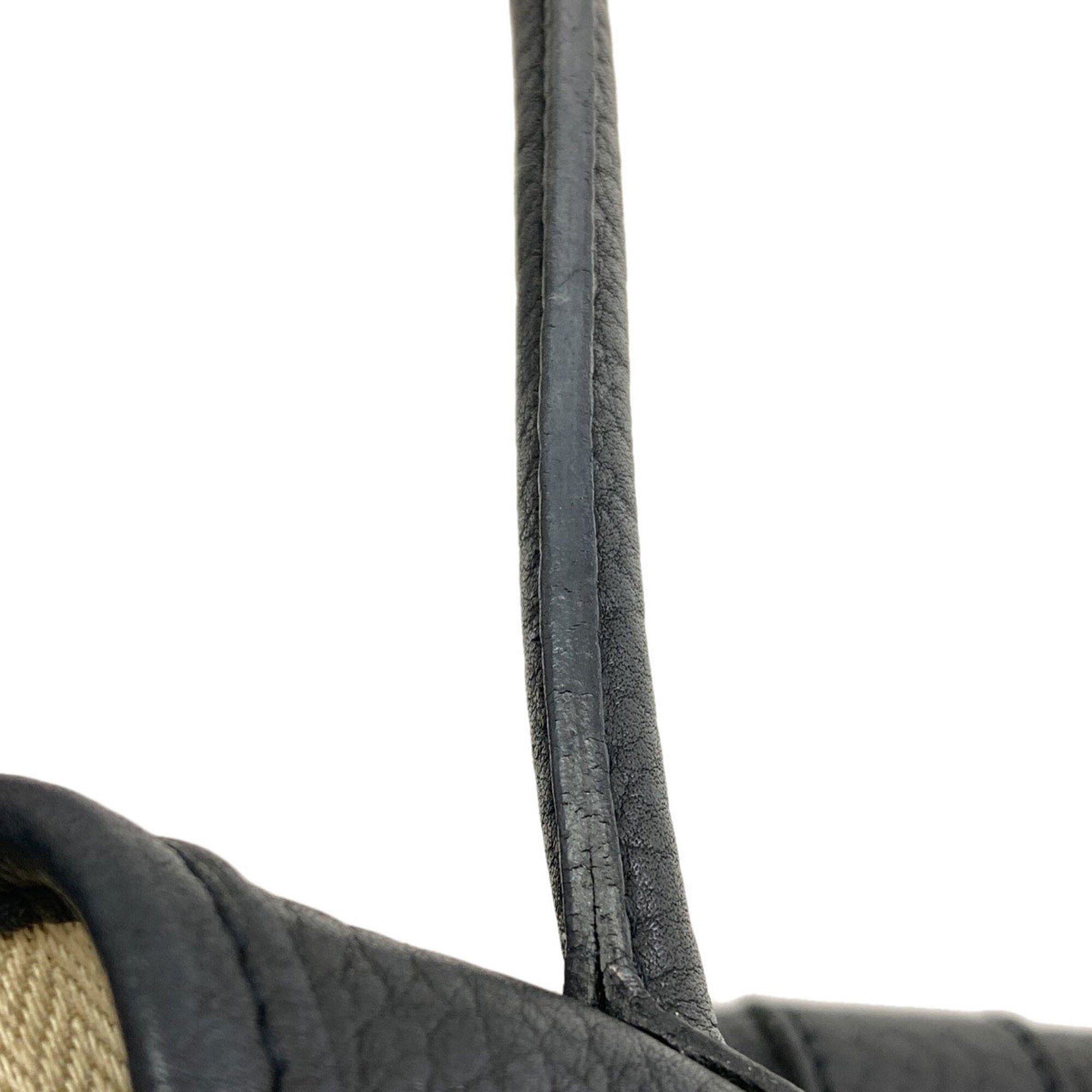 Hermes Black Negonda Leather Handbag (Pre-Owned)