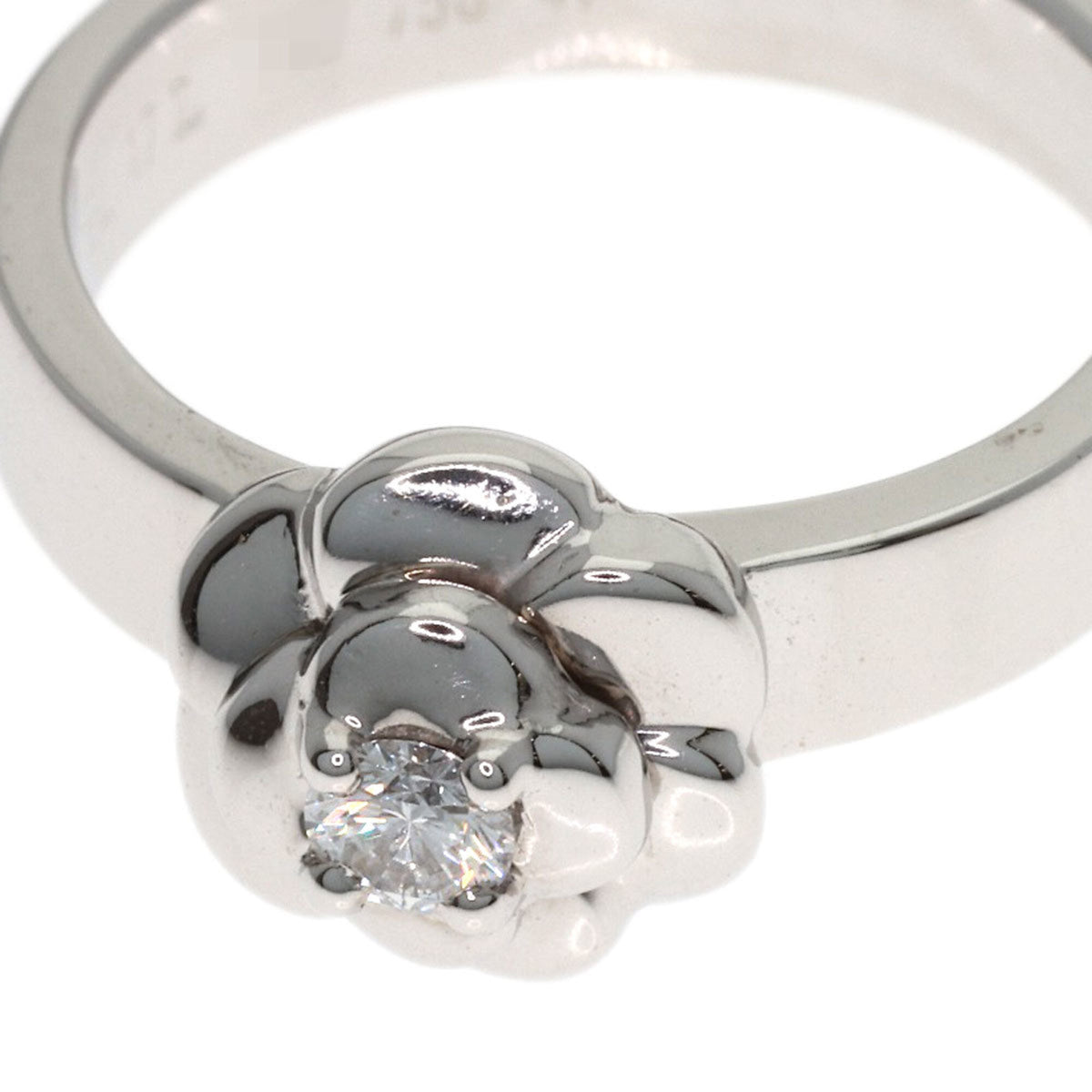 Chanel White Gold (18K) Band Ring (Pre-Owned)