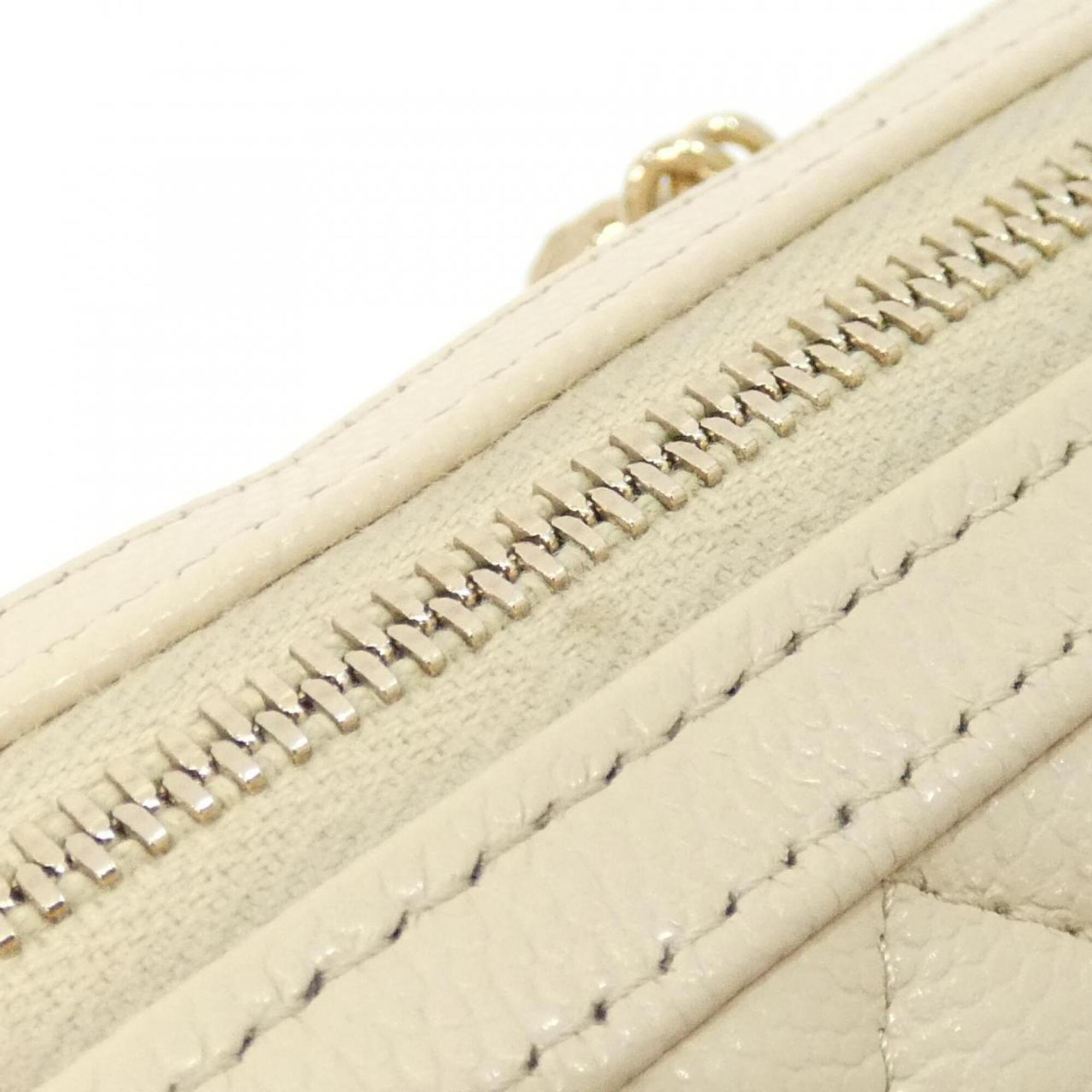 Chanel Beige Grained Calfskin Handbag (Pre-Owned)