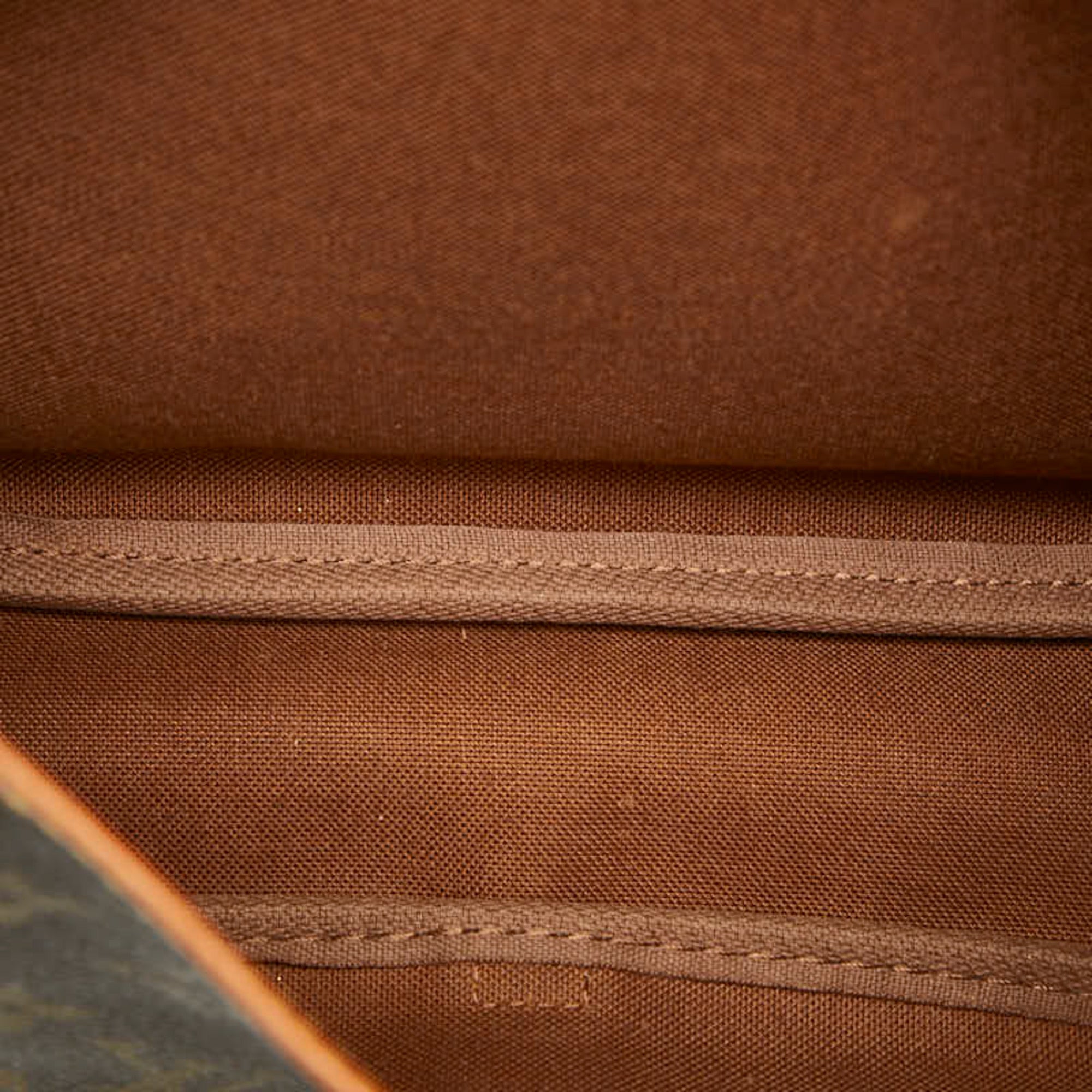 Louis Vuitton Brown Pvc Leather Shoulder Bag (Pre-Owned)