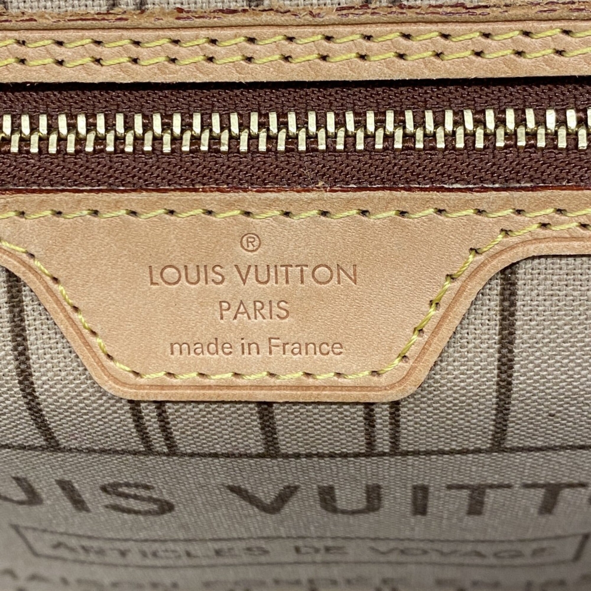 Louis Vuitton Brown Tote Bag (Pre-Owned)