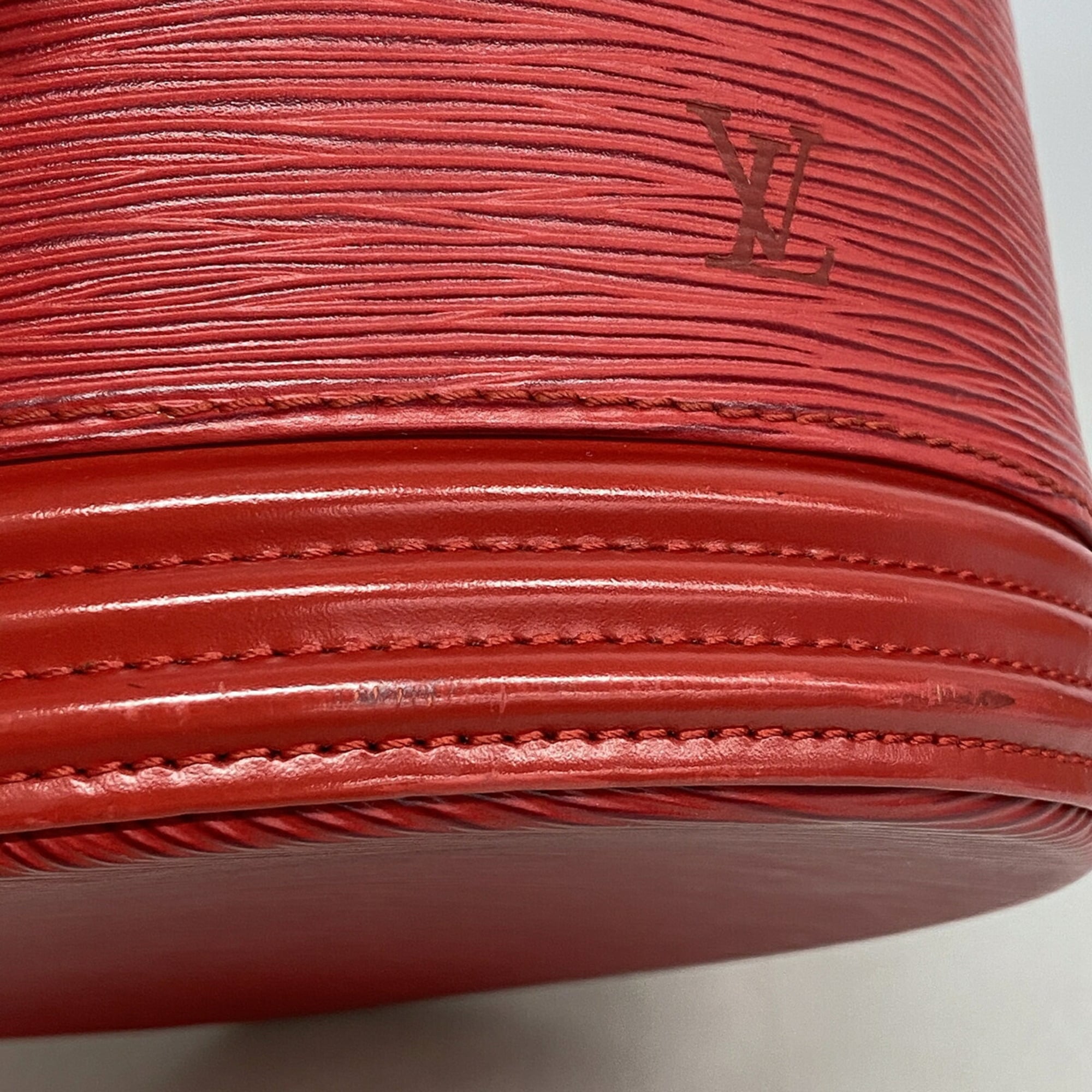 Louis Vuitton Castilian Red Handbag (Pre-Owned)