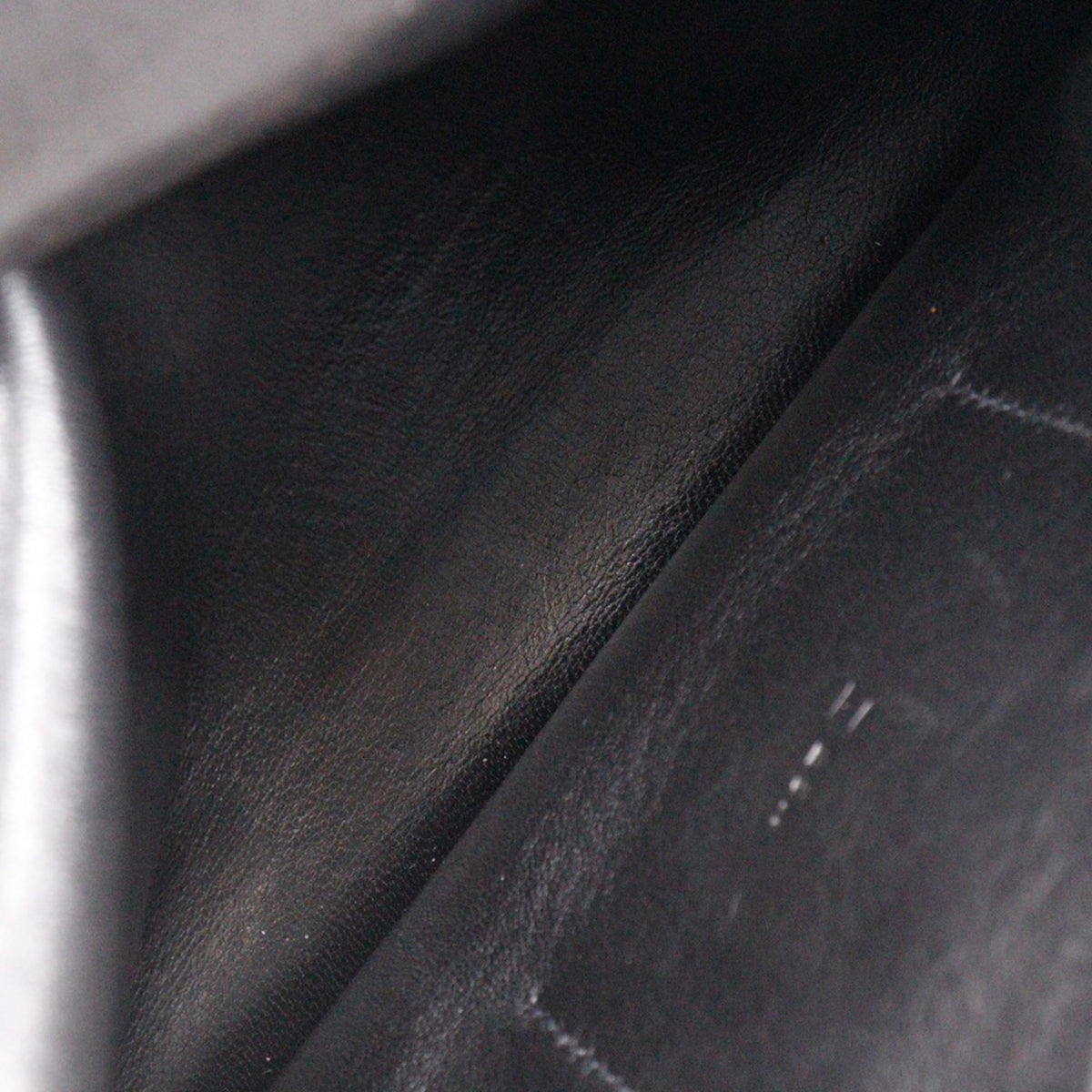 Hermes Black Taurillon Clemence Leather Long Wallet (Bi-Fold) (Pre-Owned)
