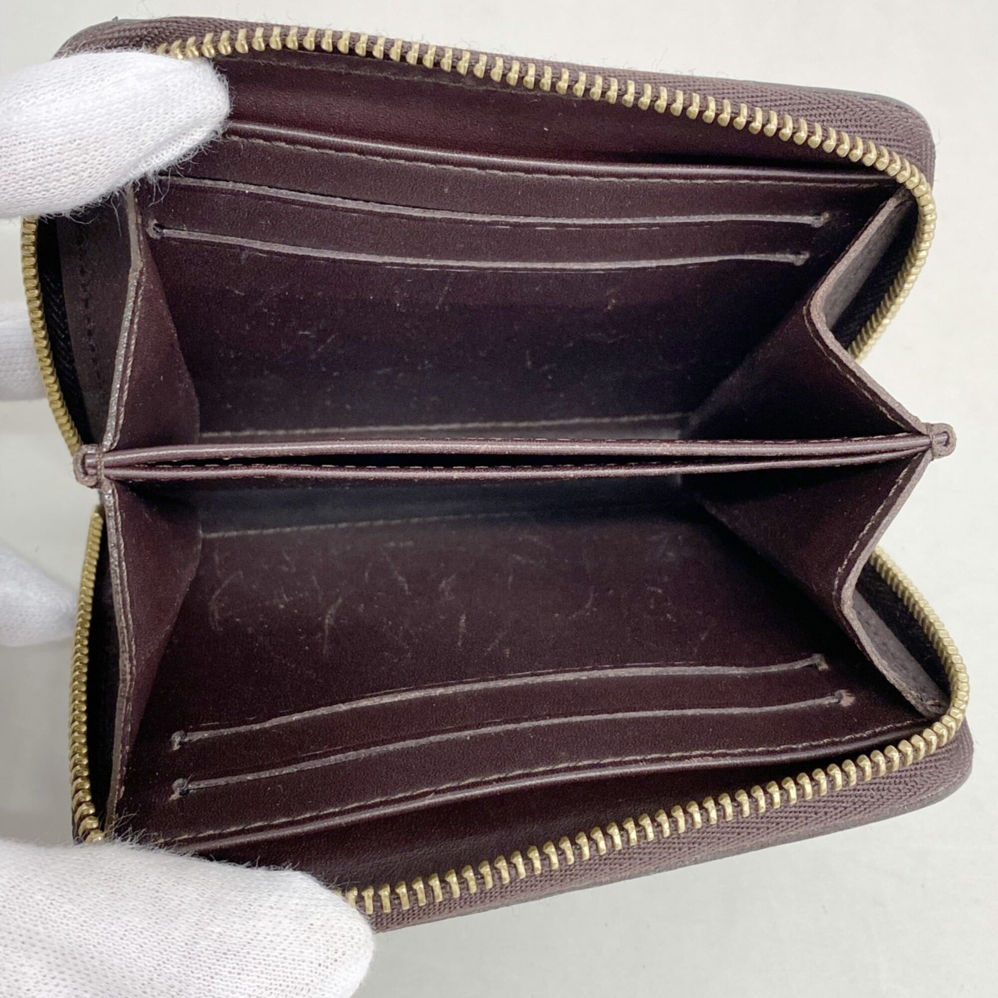 Louis Vuitton Amarante Coin Purse/Coin Case (Pre-Owned)