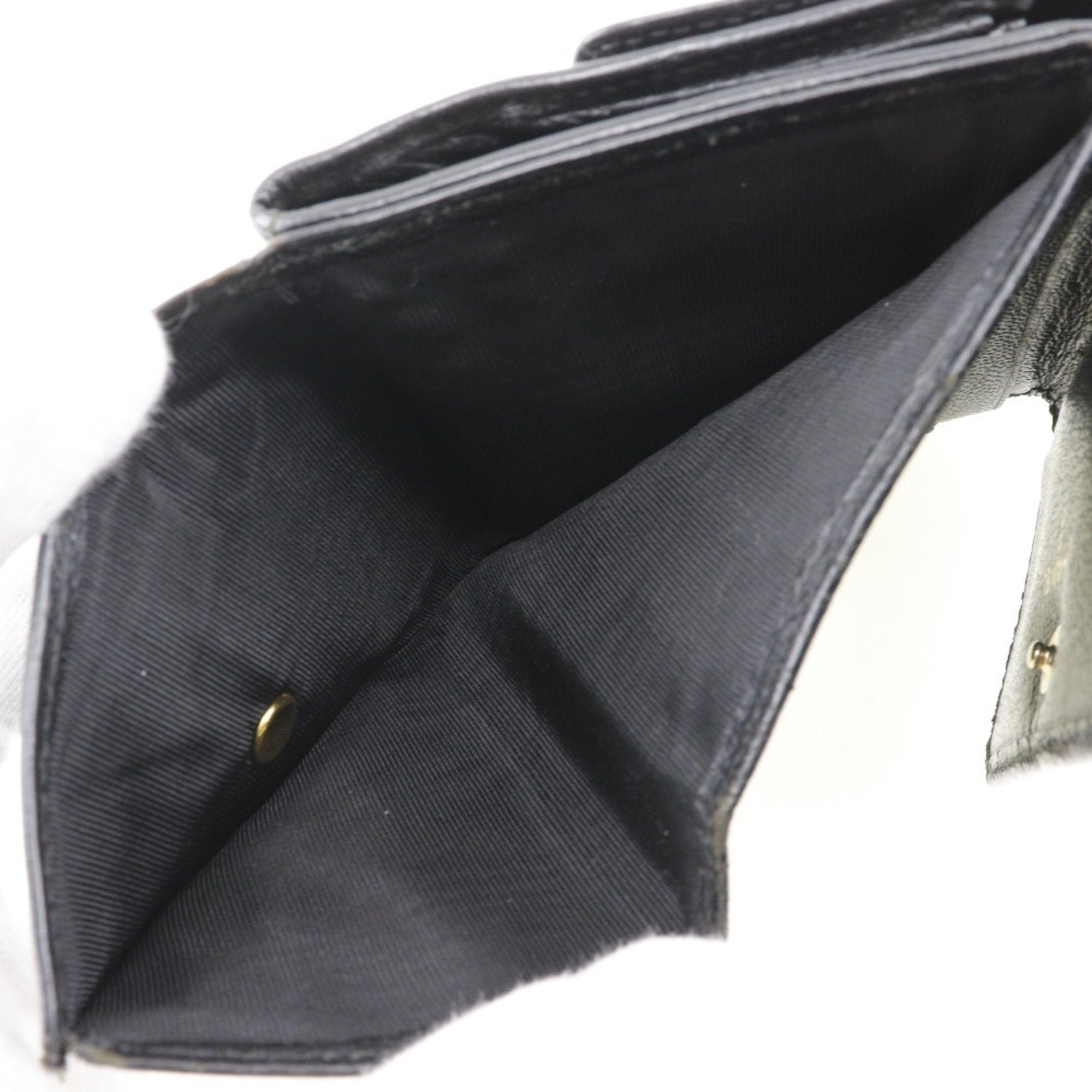 Chanel Black Leather Wallet (Bi-Fold) (Pre-Owned)