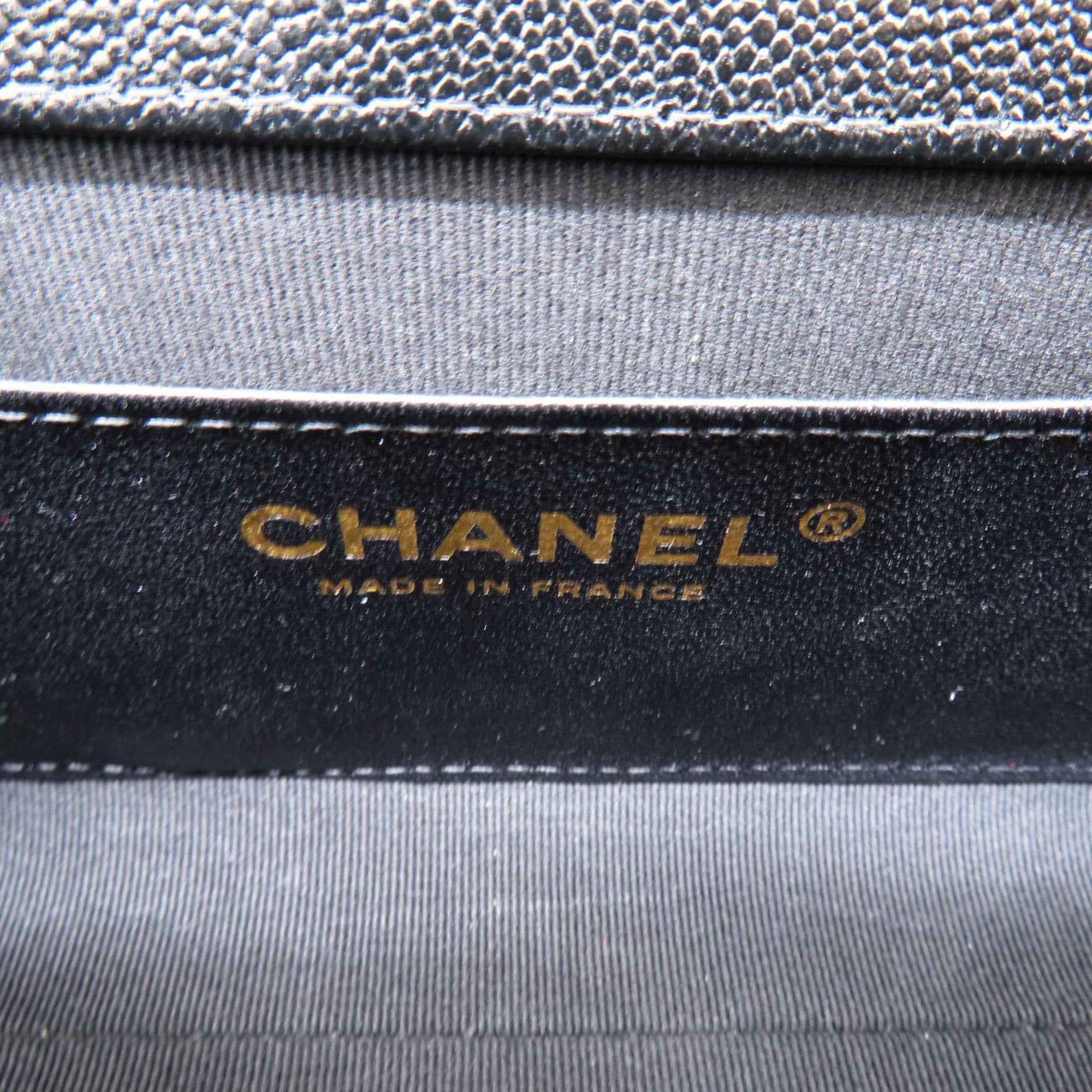 Chanel Black Caviar Leather Shoulder Bag (Pre-Owned)
