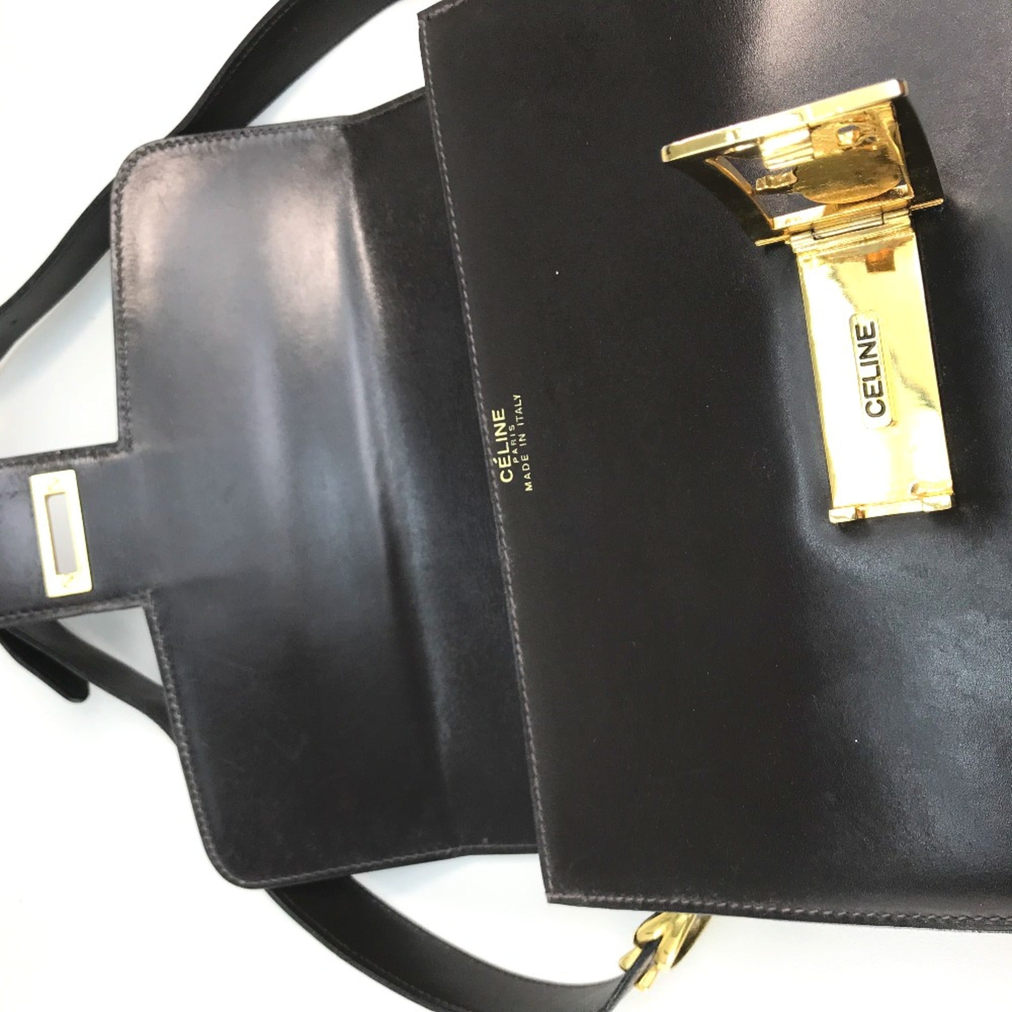 Celine Brown Leather Shoulder Bag (Pre-Owned)