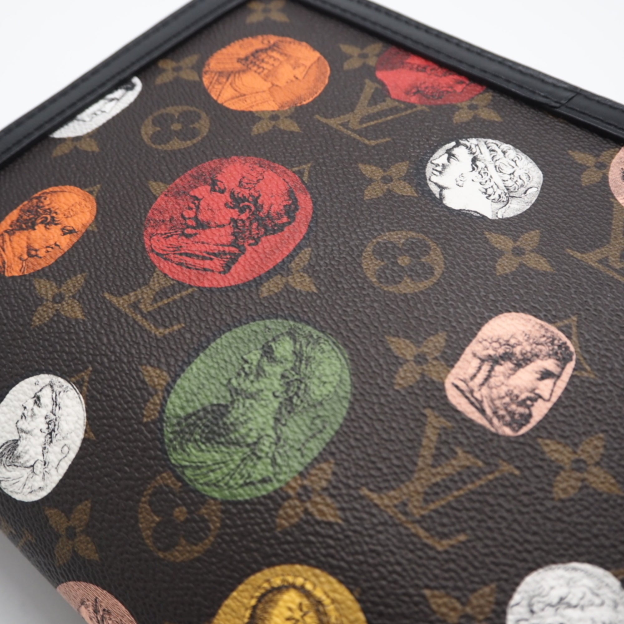 Louis Vuitton Multi-Color Coated Canvas Leather Shoulder Bag (Pre-Owned)