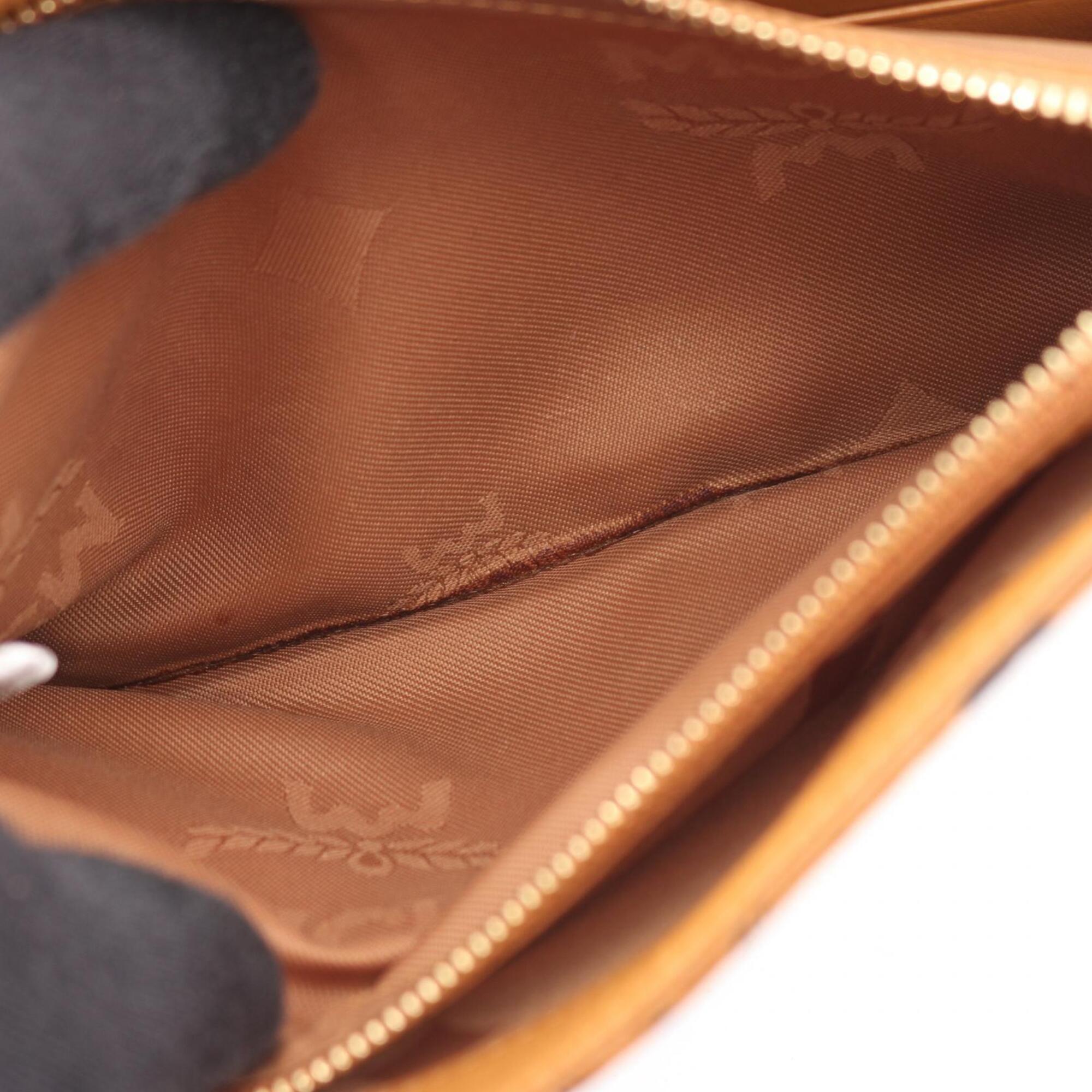 Mcm Brown Coated Canvas Handbag Shoulder Bag (Pre-Owned)