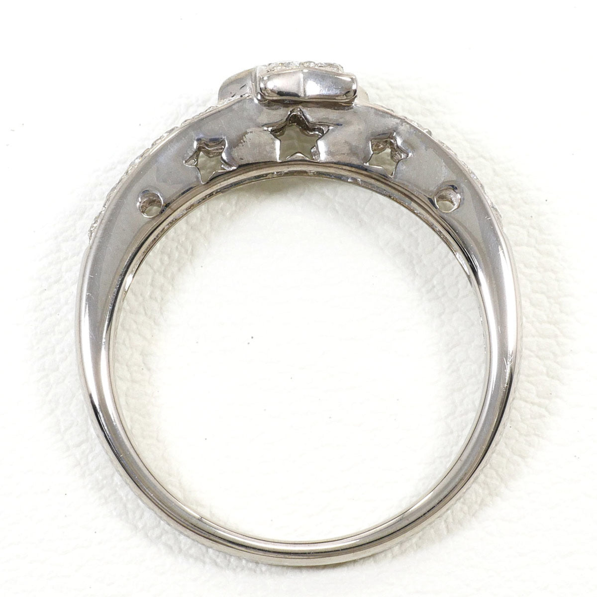 Unbranded White Gold White Gold (18K) Band Ring (Pre-Owned)