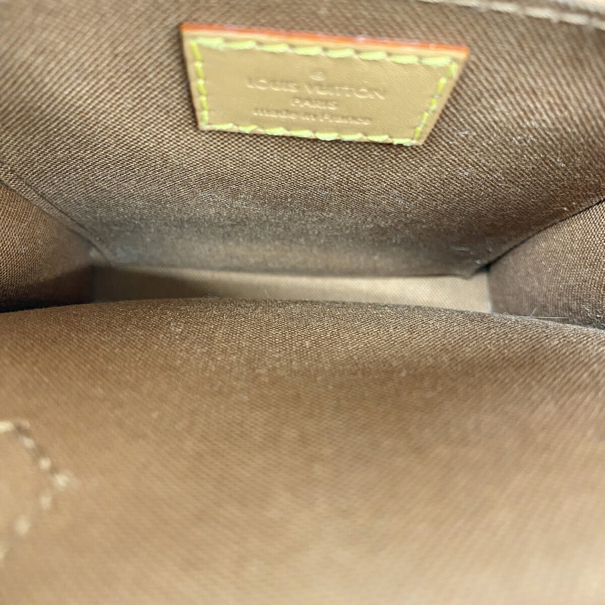Louis Vuitton Brown Handbag (Pre-Owned)