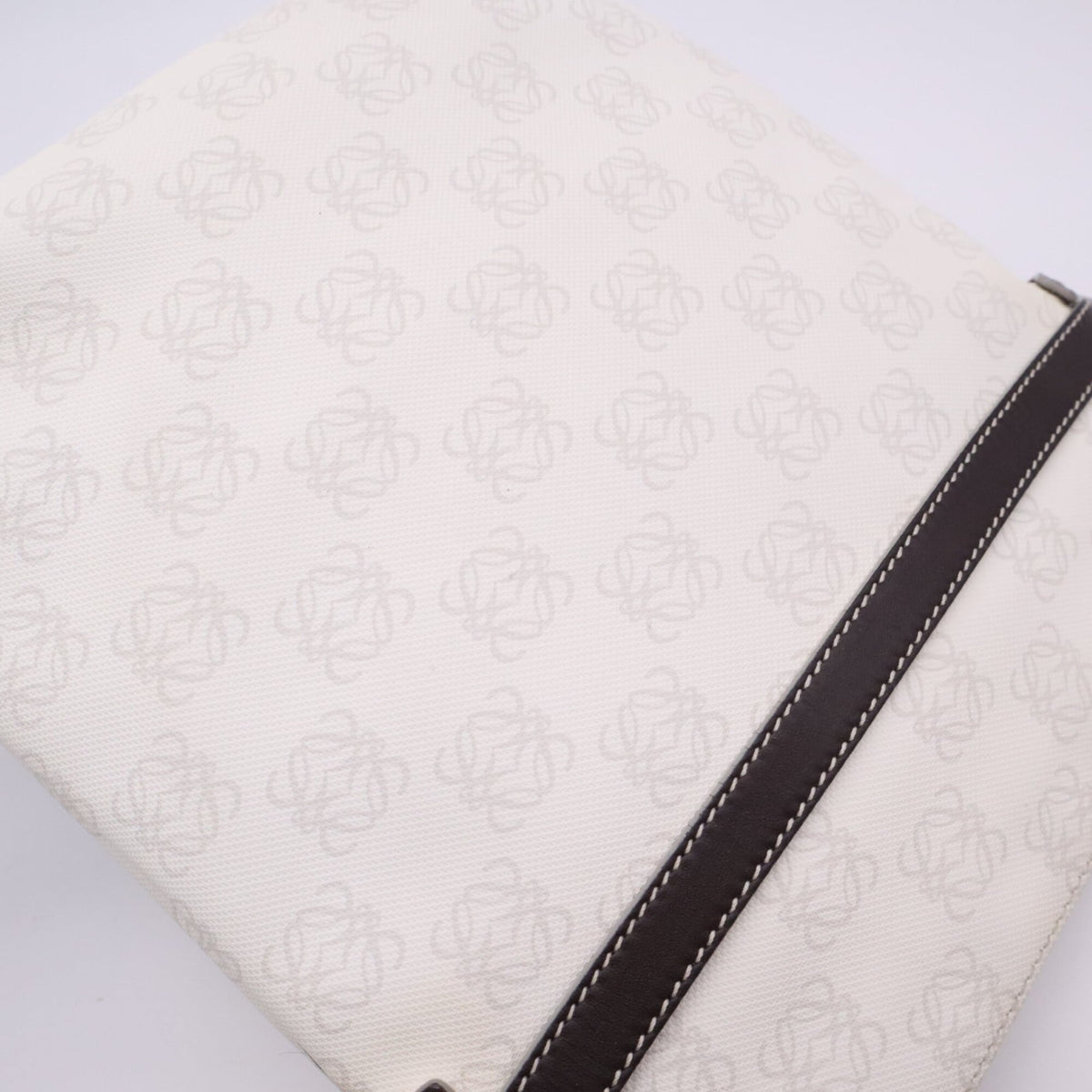 Loewe Brown Gray White Canvas Pouch Shoulder Bag (Pre-Owned)