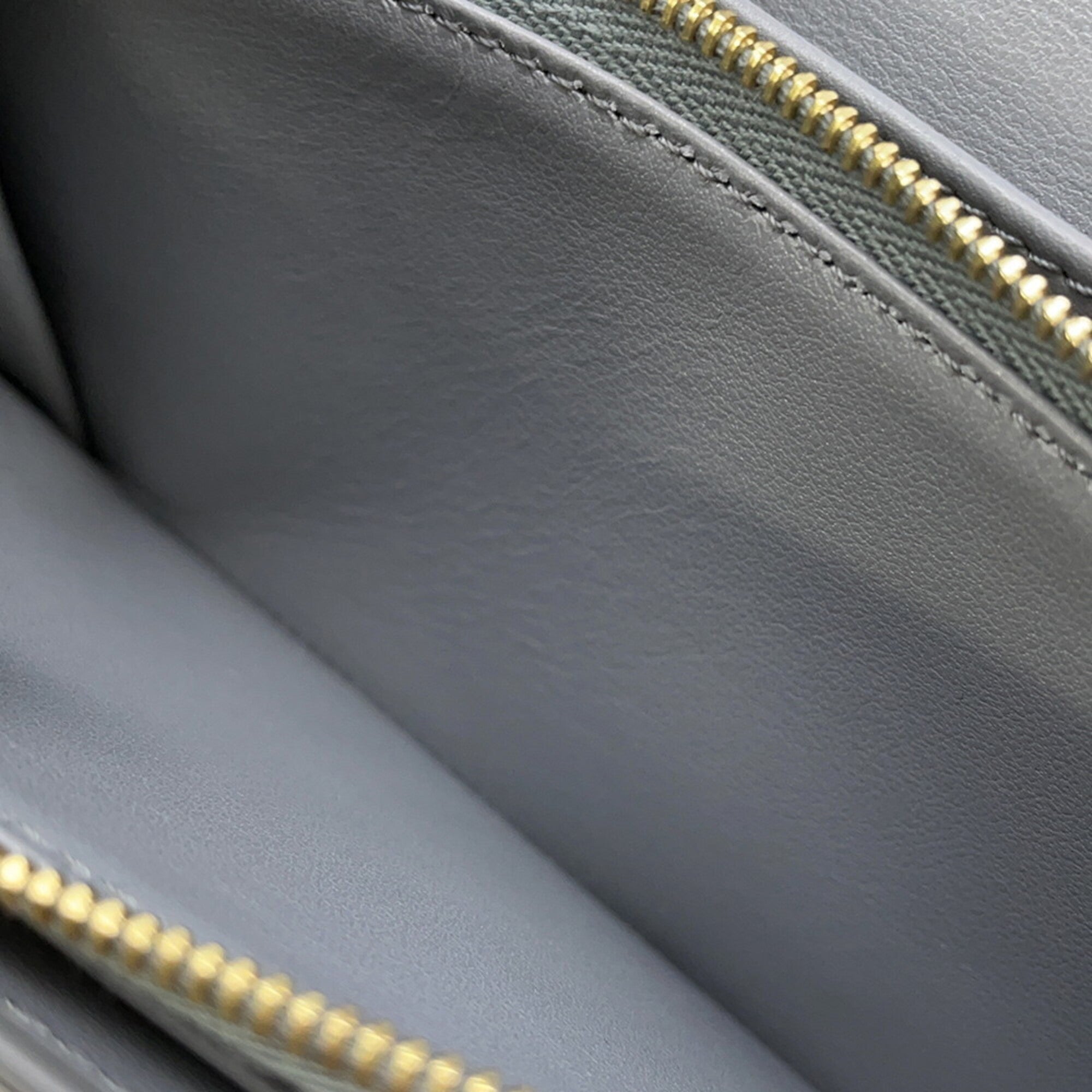 Celine Leather Long Wallet (Bi-Fold) (Pre-Owned)